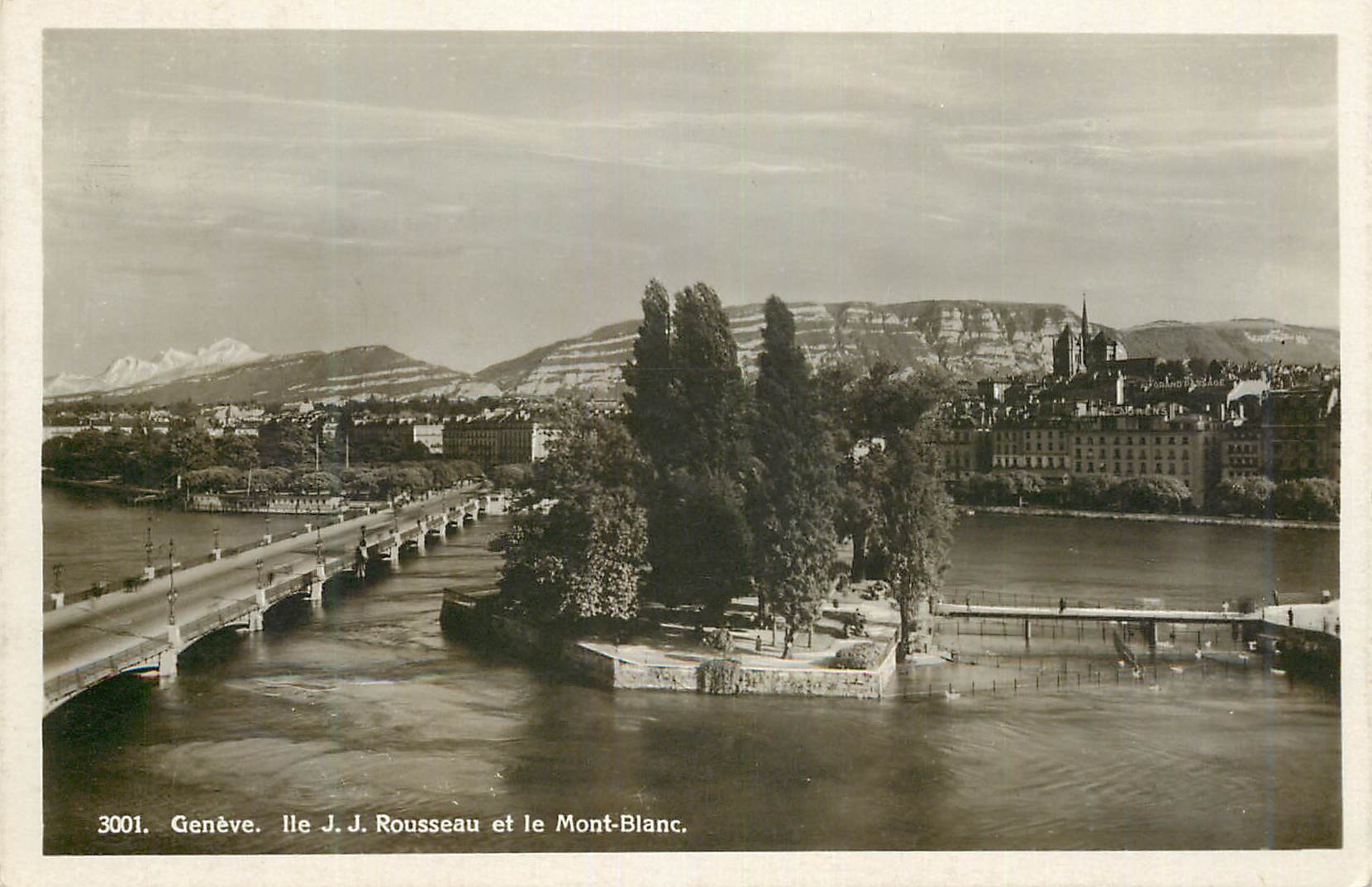 CPA Geneve Ile JJ Rousseau et le Mont Blanc 