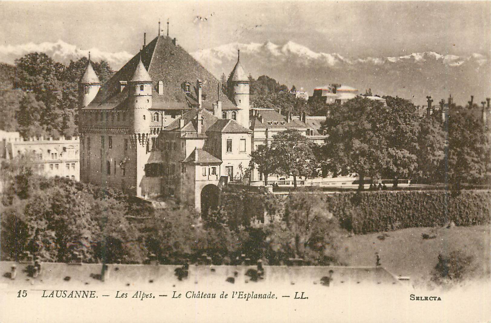 CPA Lausanne Les Alpes Le chateau de l Esplanade 