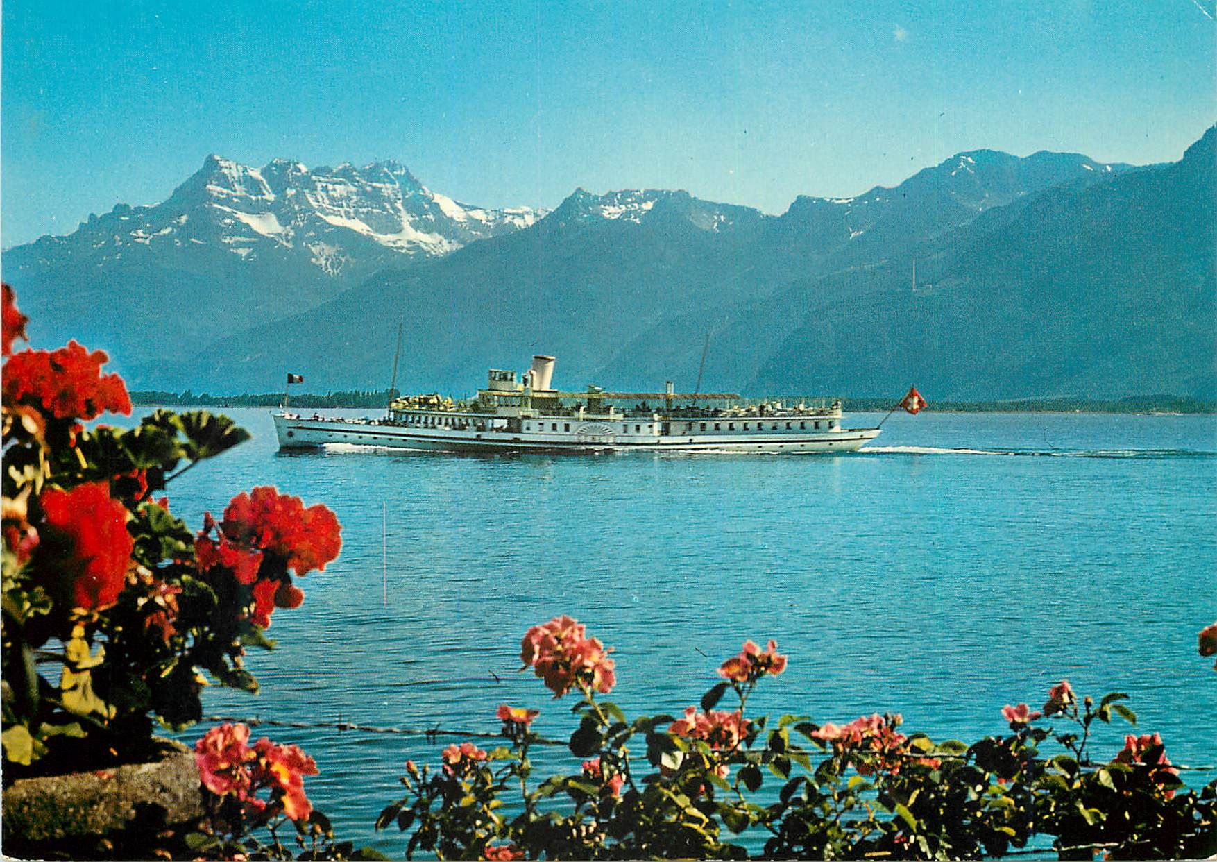 Lac Léman — Bateau-salon « Genève » aux environs de Clarens-Montreux et vue sur les Dents-du-Midi — Edition Photoglob SA, Zurich/Vevey