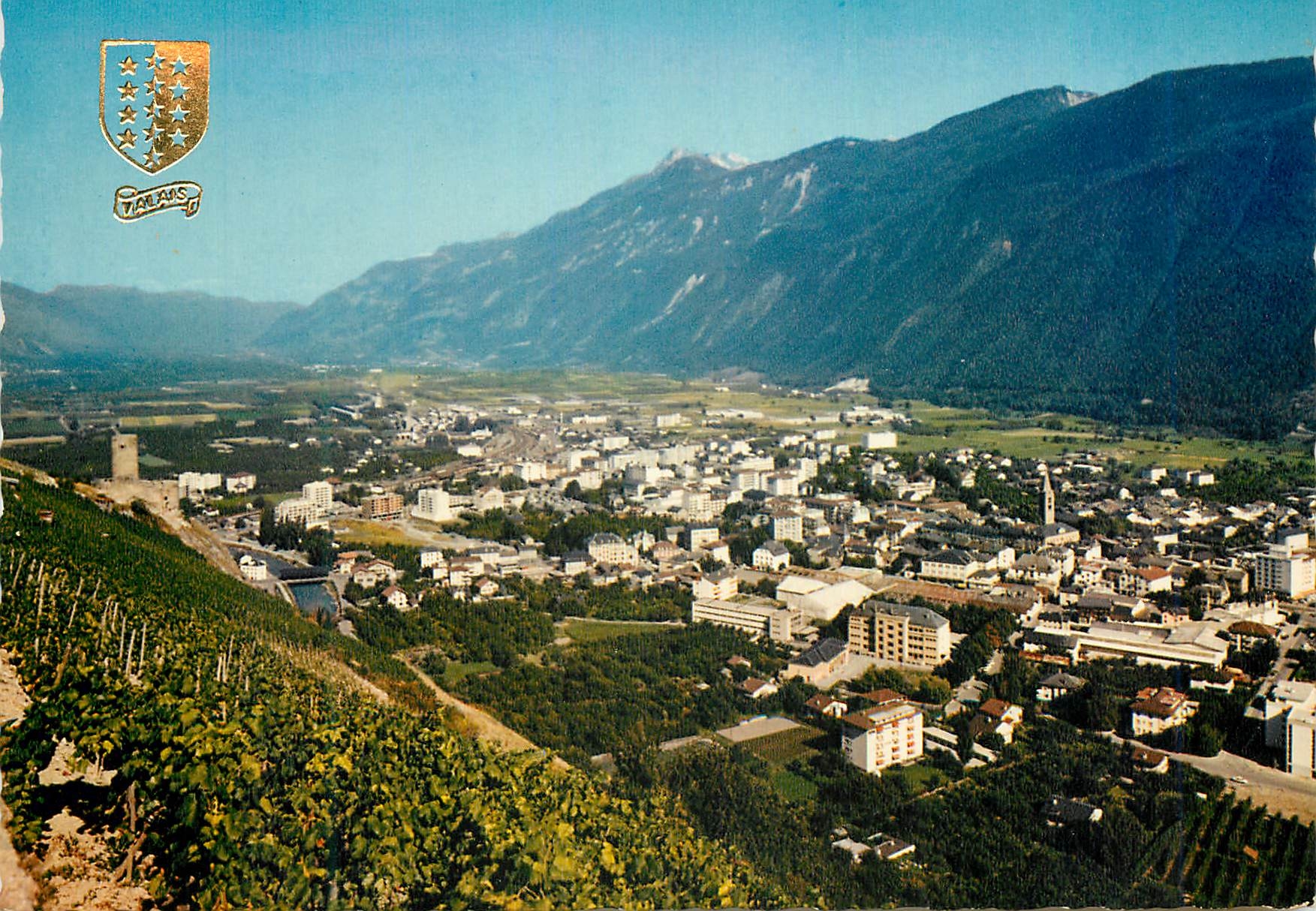 CPM Martigny Ma Vur generale depuis la Route du Col de la Forclaz