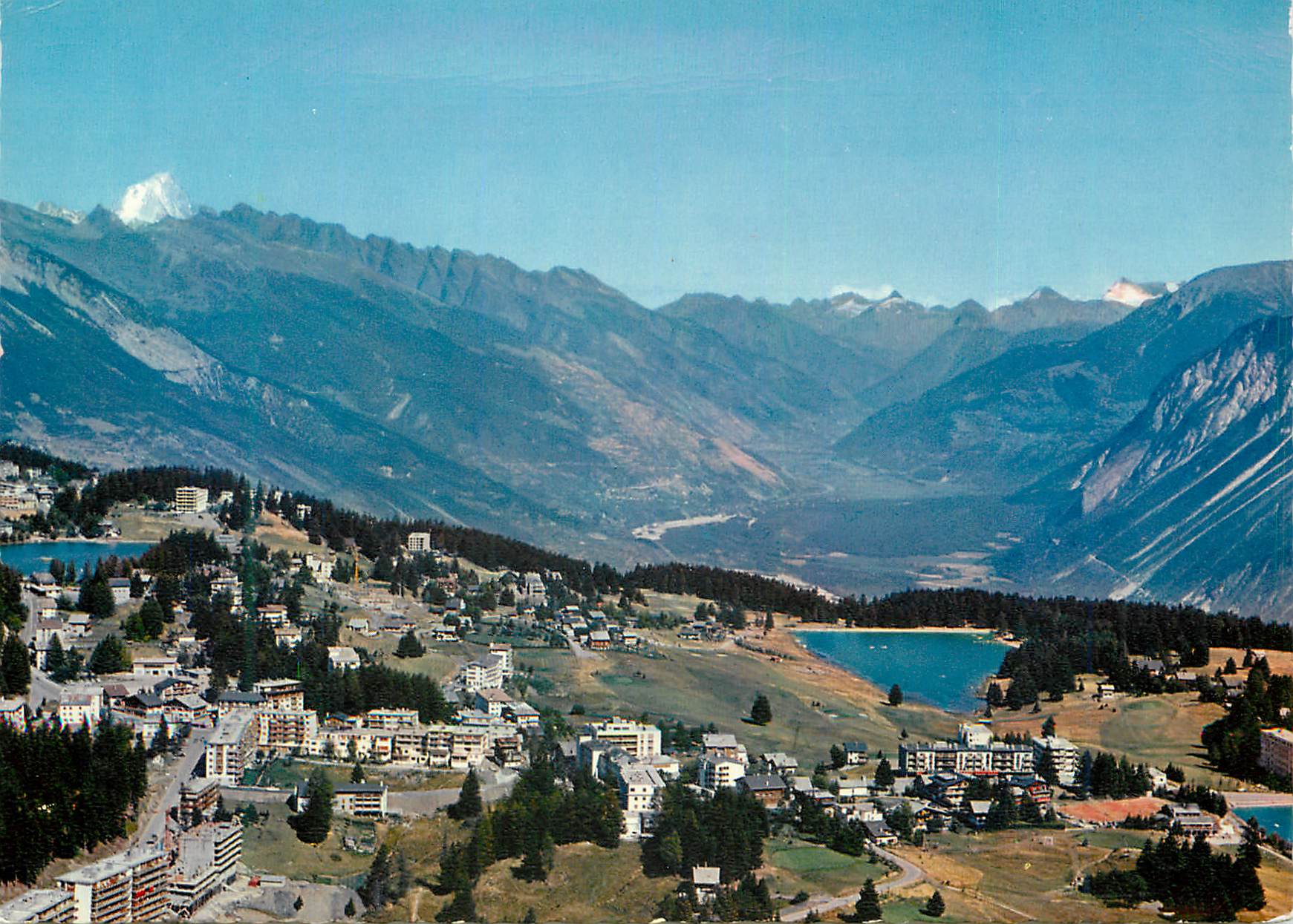 CPM Plateau De Crans Montana et la Vallee du Rhone