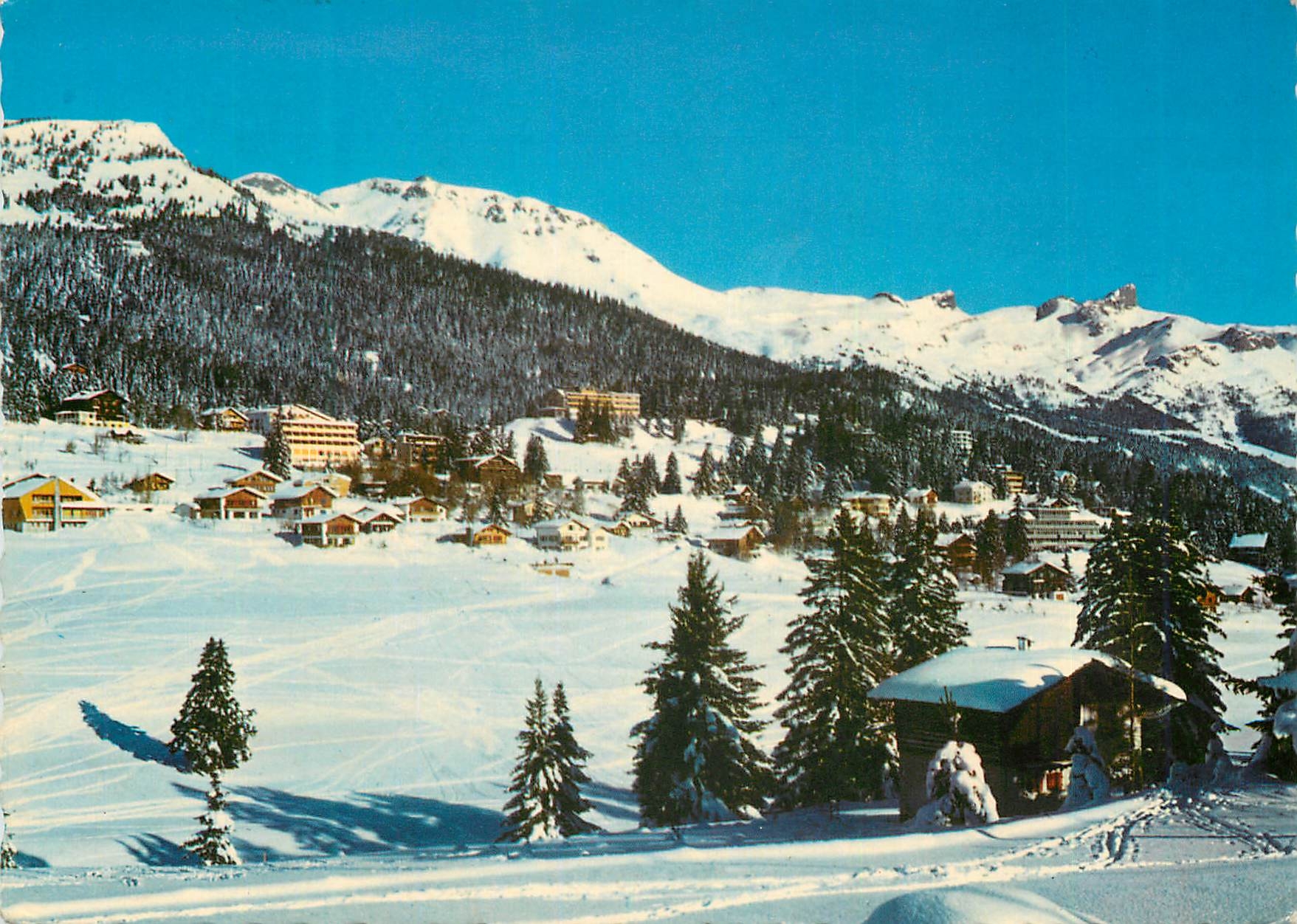 CPM Montana Crans alt Le Mont Lachaux et le Mont Banvin