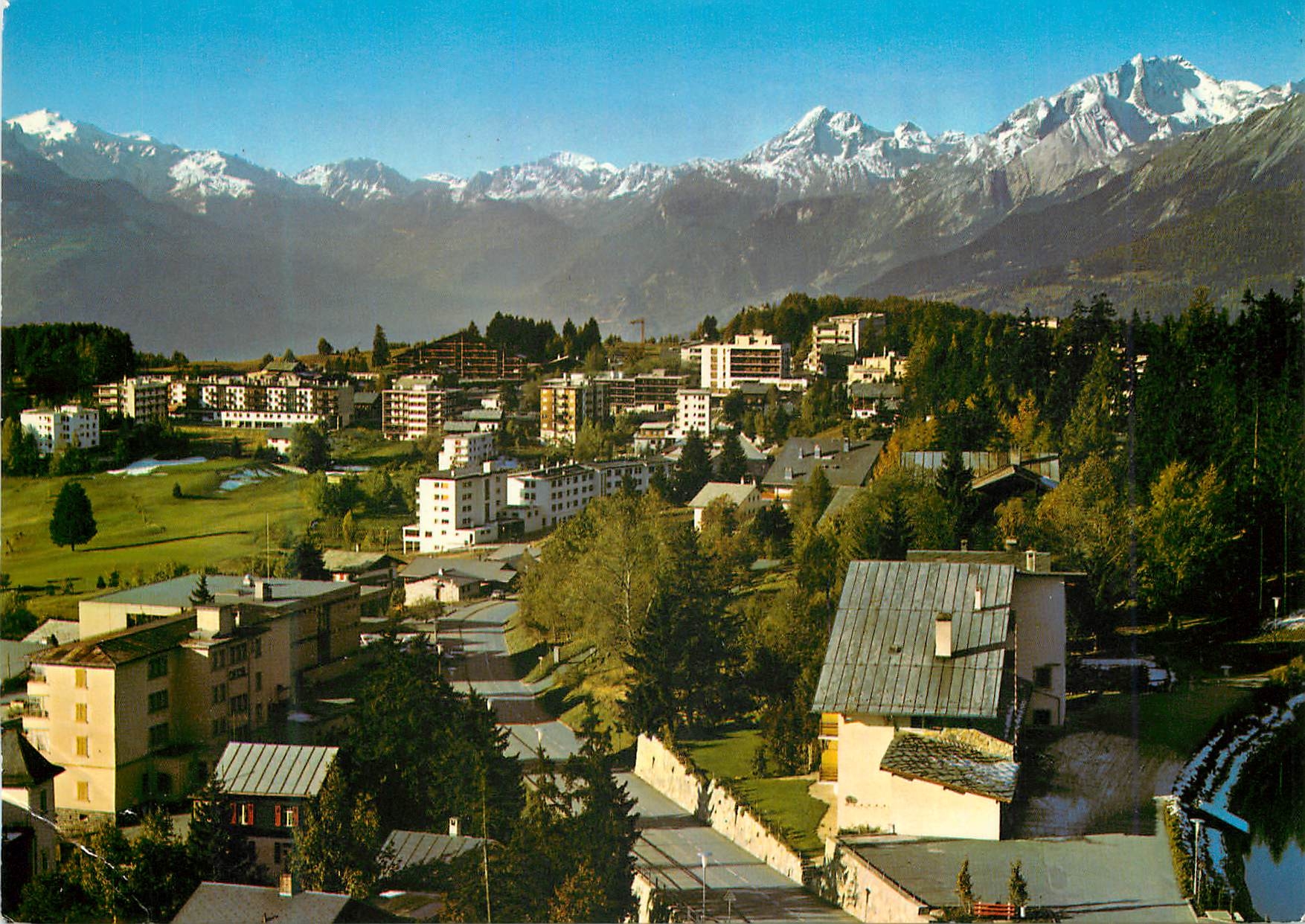 CPM Crans Montana alt m Vue vers le massif du Mt Blanche