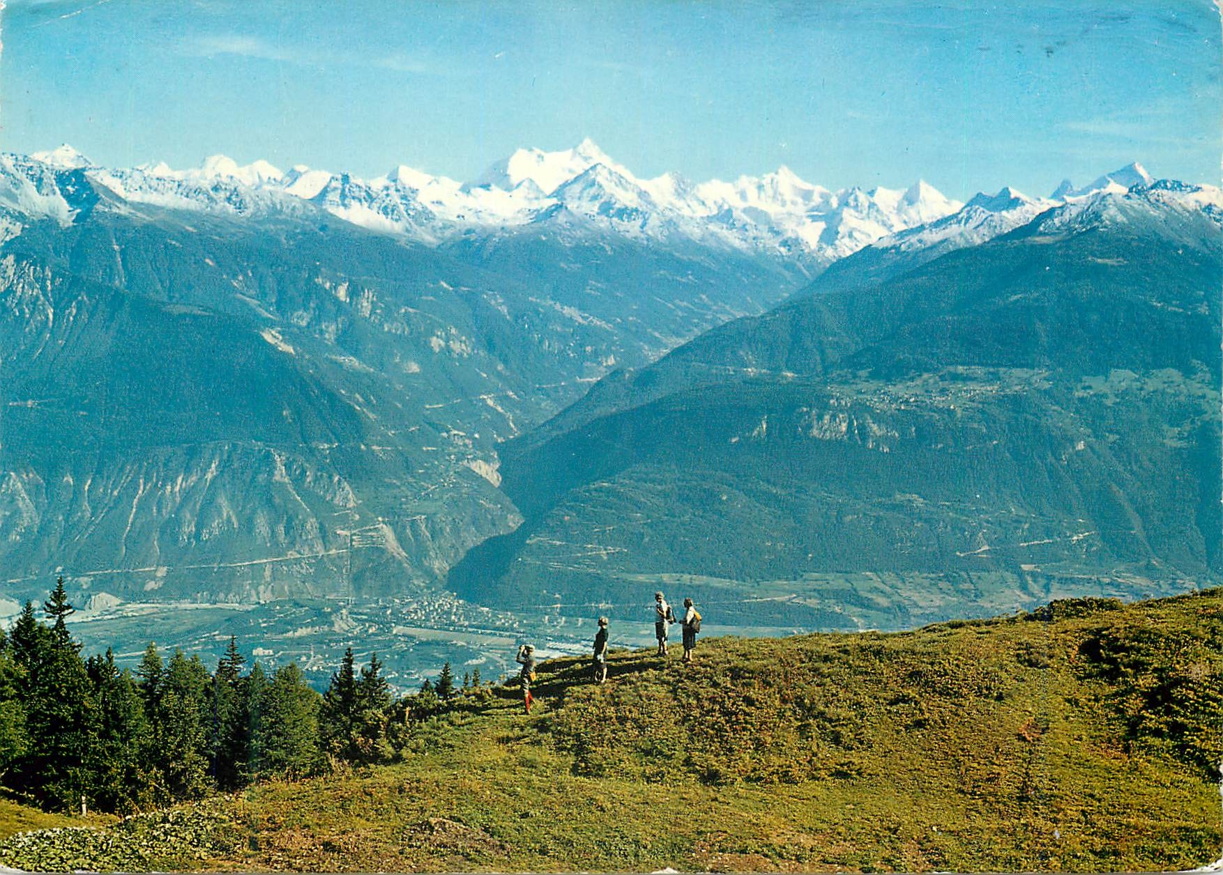 CPM Montana Crans Vue sur Sierre Val d Anniviers Weisshorn Photoglob Wehrli S A Zurich Vevey