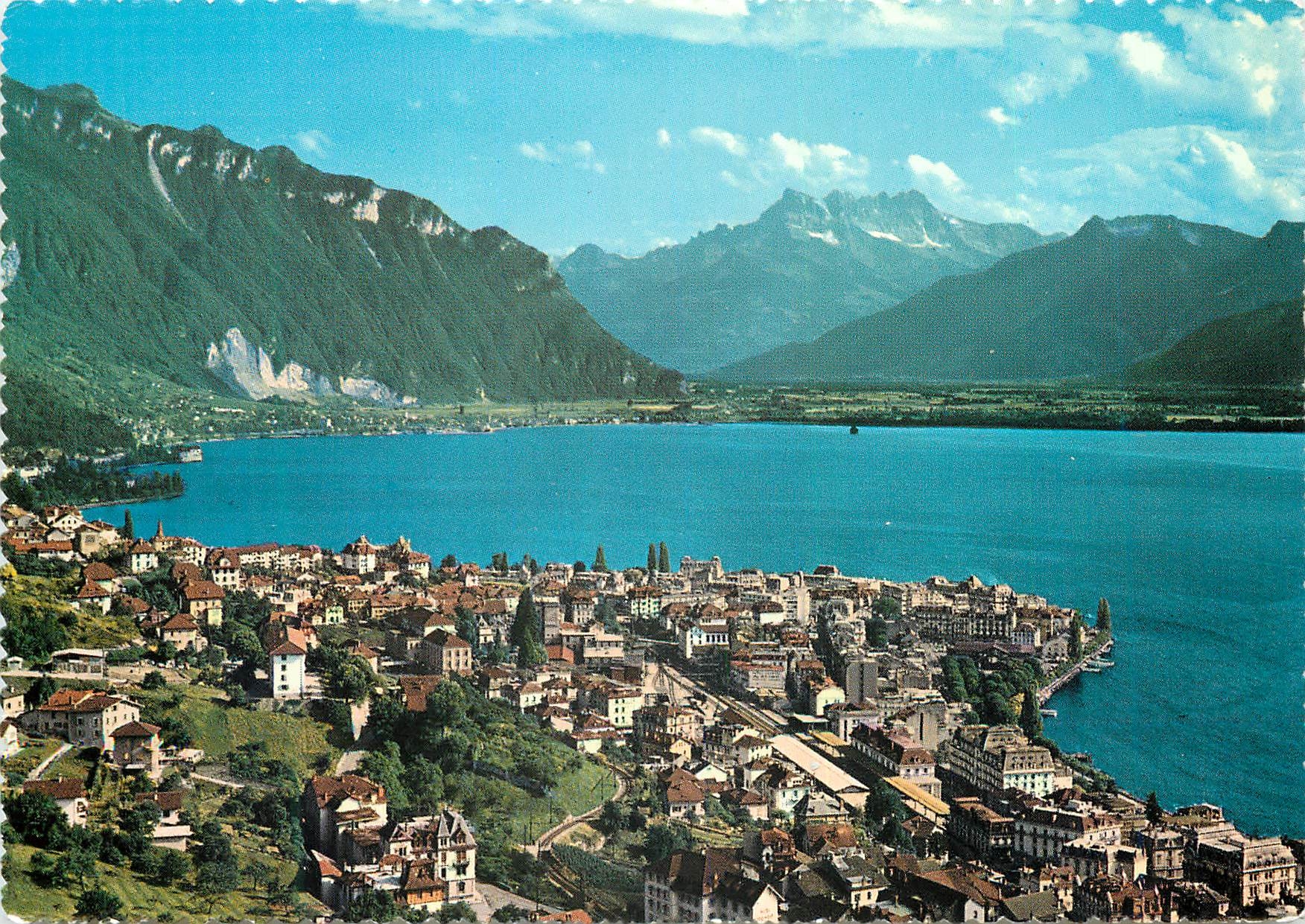 CPM Montreux Vue Generale et Dents du Midi Montreux Allgameine Ansicht und Dents du Midi Montreux Veduta generale e Dent