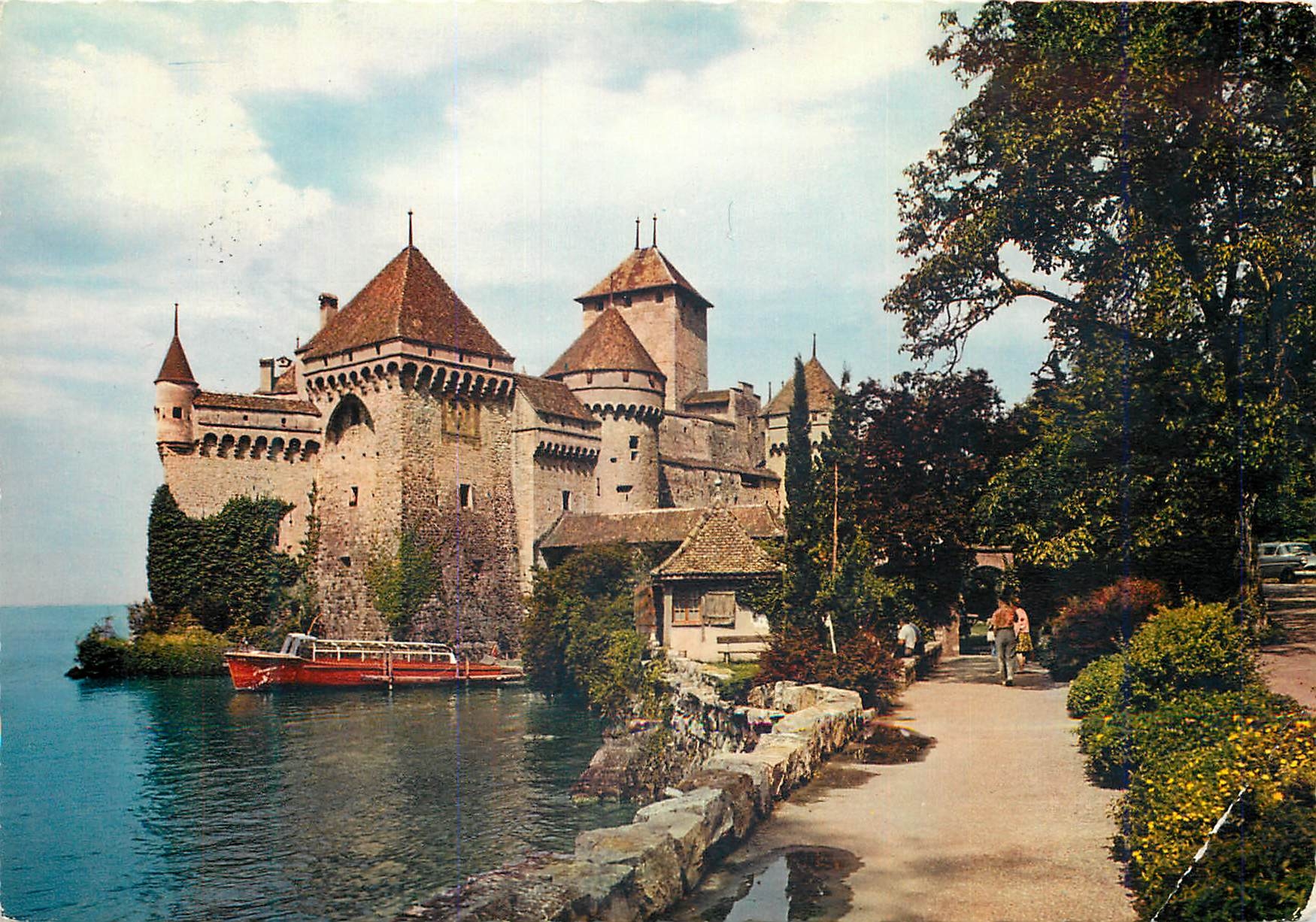 CPM Chillon Montreux Le Chateau vu du Sud Helvetia Iris Mexichrome