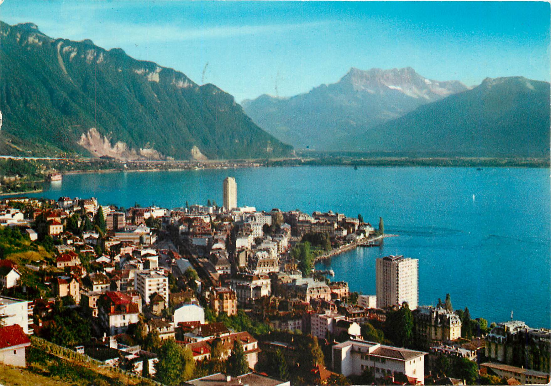 CPM Montreux Vue generale Gesamtansicht Montreux Septembre Musical Helvetia Reproduction Interdite
