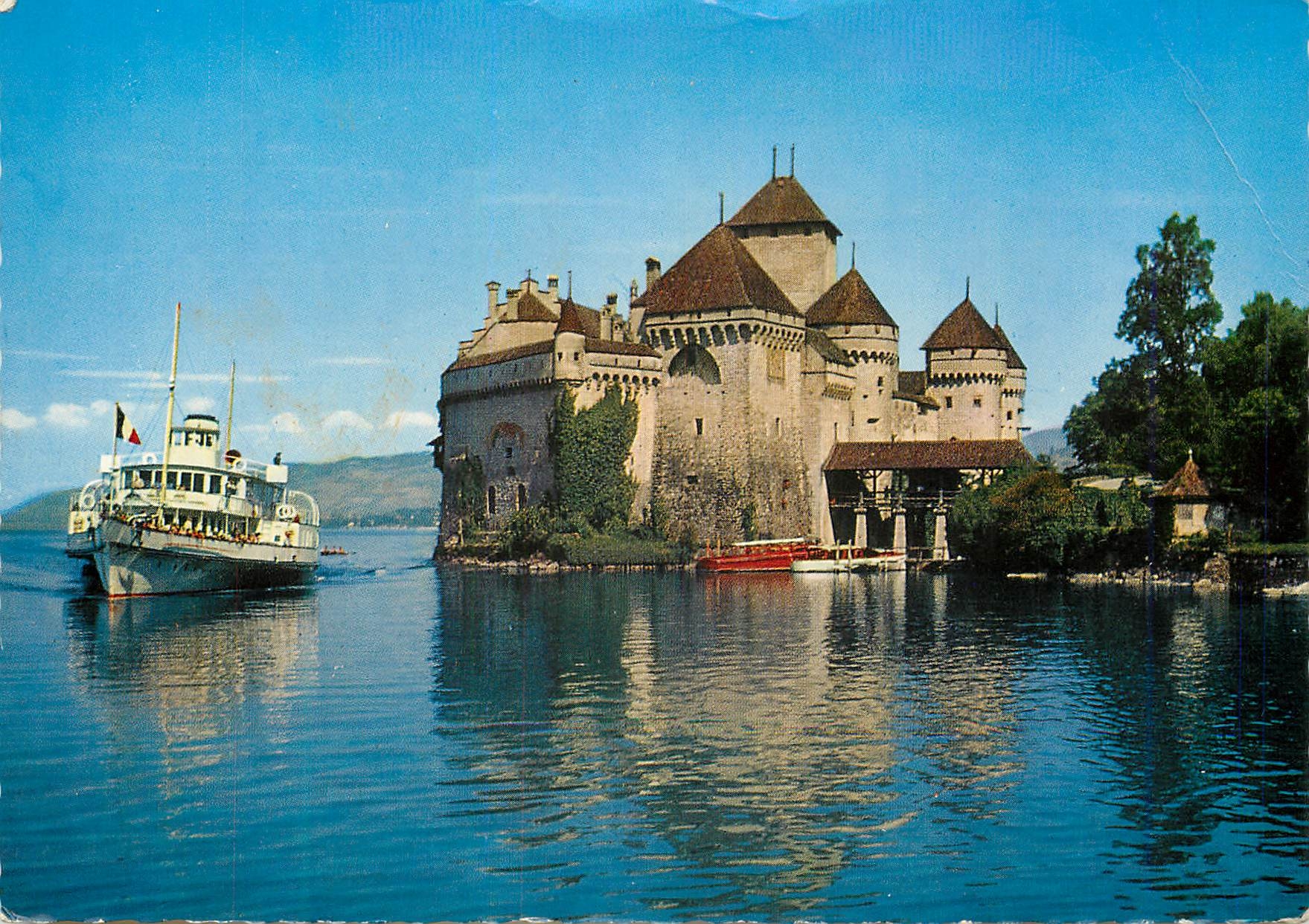 CPM Chateau de Chillon Schloss Chillon Castello di Chillon Thonon Les Bains Lac et Montagne