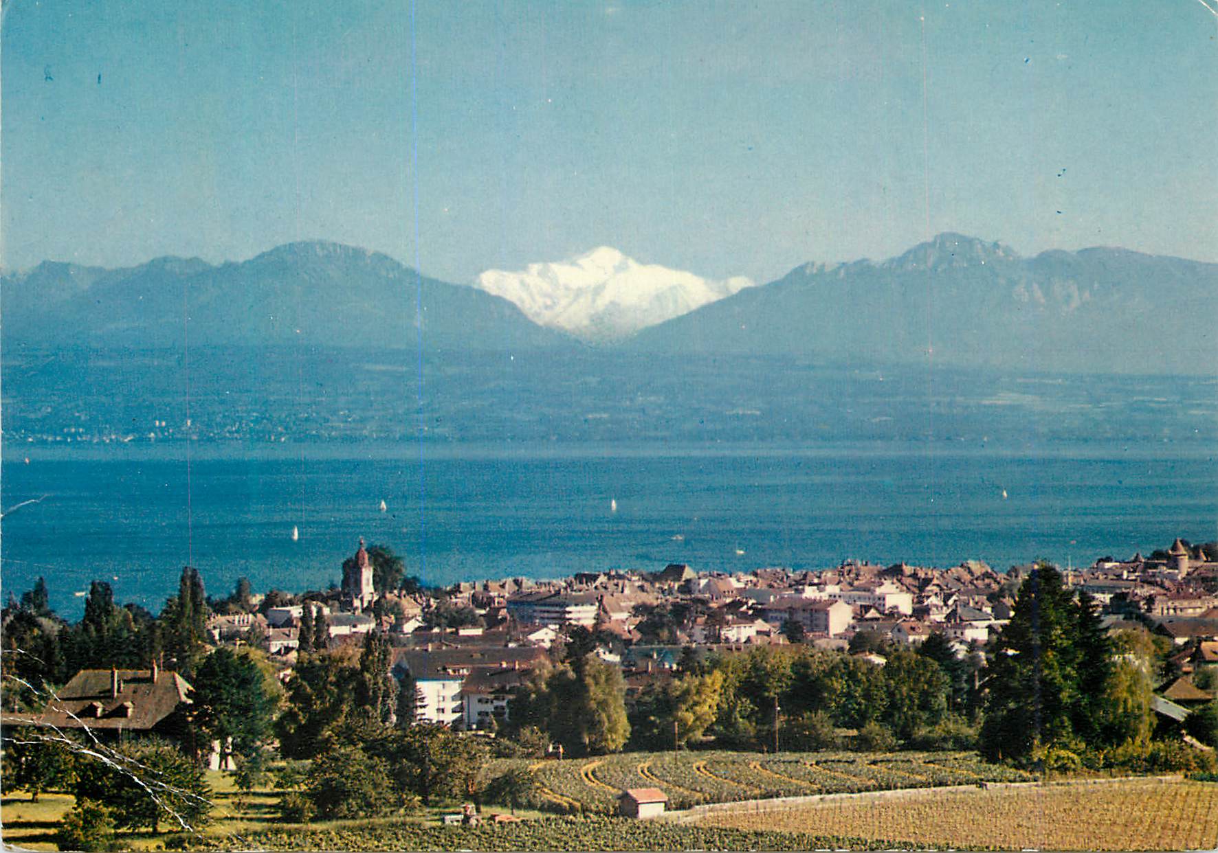 CPM Morges Vue generale et le mont Blanc Helvetia Reproduction interdite Iris Mexichrome Editions Helio