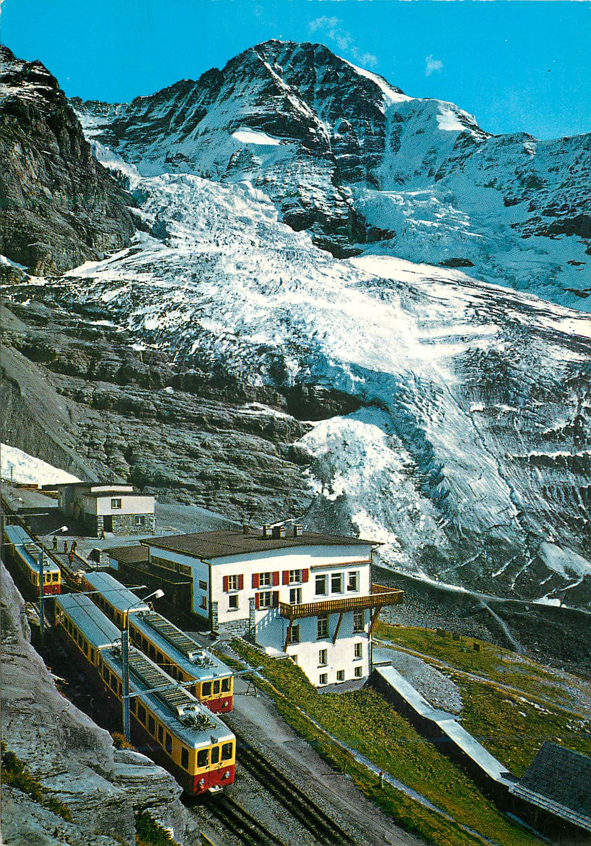 CPM Berner Oberland Eigergletscher mi mit Monch Glacier d l Eiger mi et Monch Train Funiculaire