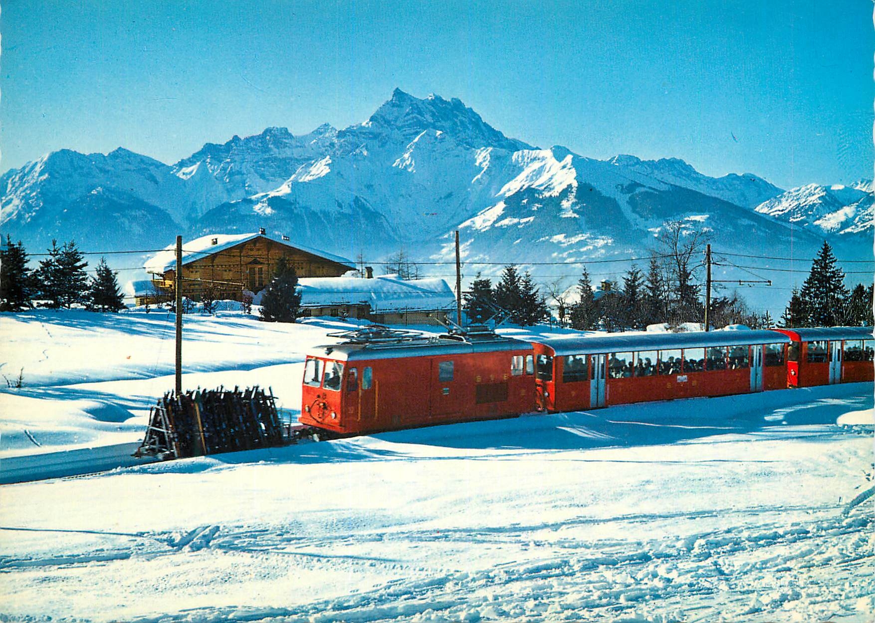 CPM Villars Chesieres Alpes vaudoises Le train Villars Col de Bretaye et vue sur les Dents du Midi
