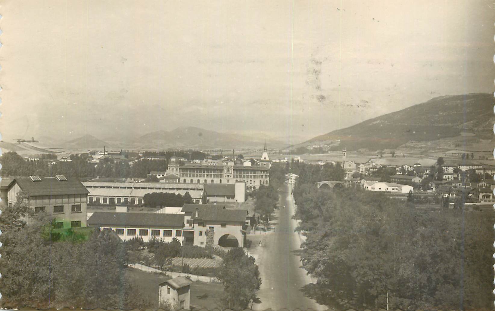 CPM Pamplona Carretera de la Esctacion y barrio de la Rochapea