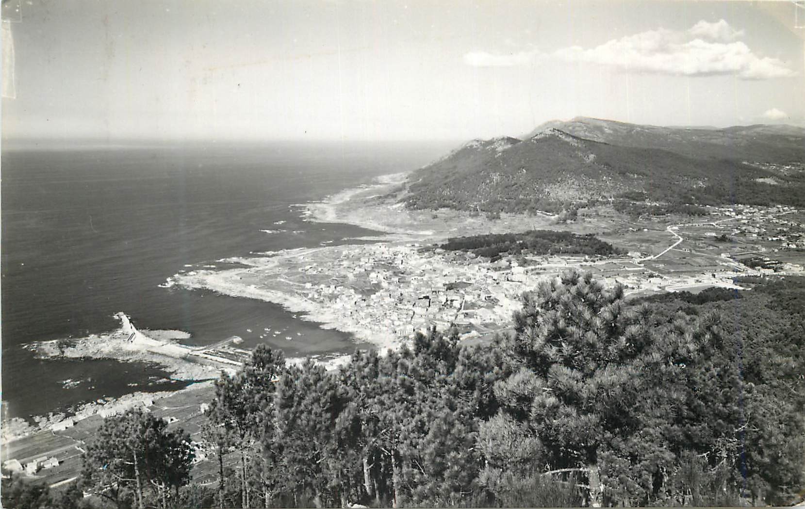 CPM N La Guardia Pontevedra Panoramica desde el monte Santa Tecla Panoramique des le mont Sta Tecla Postal Madrid Foto A