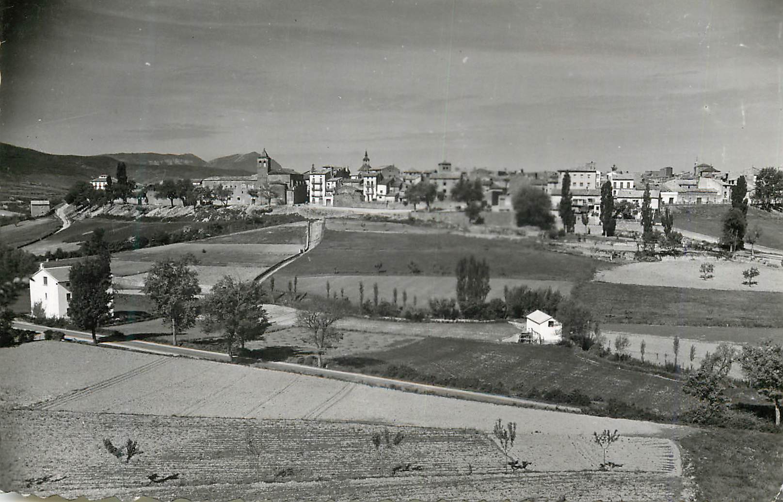 CPM Jaca Vista parcial Ediciones Sicilia Zaragoza Lourdes Centre Mondial Le Pelerinage Tarjeta Postal Prohibida la repro