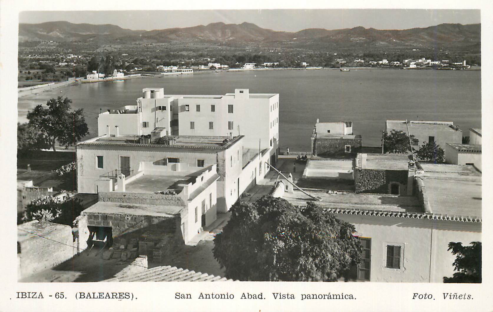 Ibiza - 65 (Baleares). San Antonio Abad. Vista panorámica — Foto. Viñets.