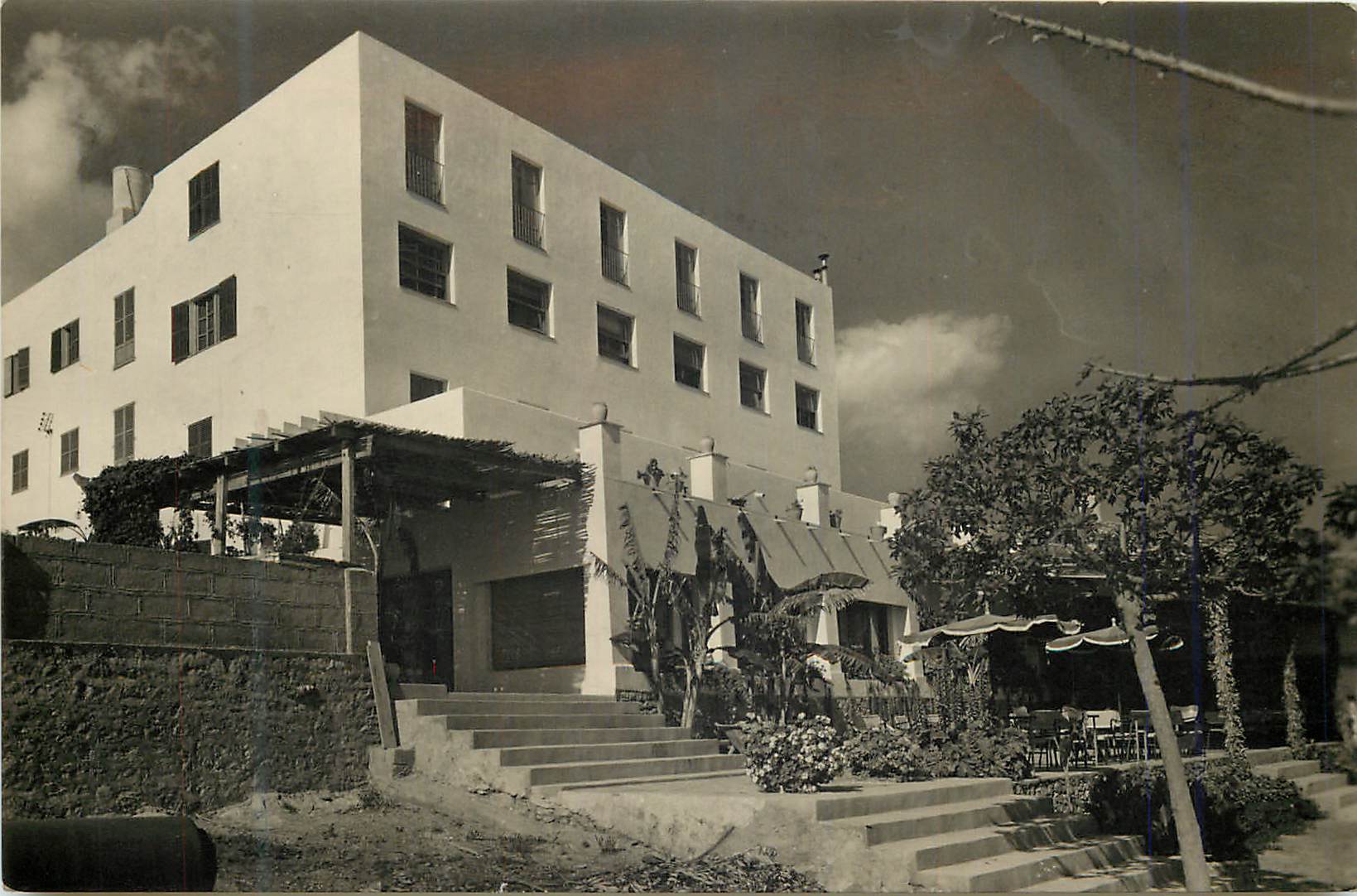 Hôtel Ebeso — Biza (Baleares) — Confie sus la Caja Postal