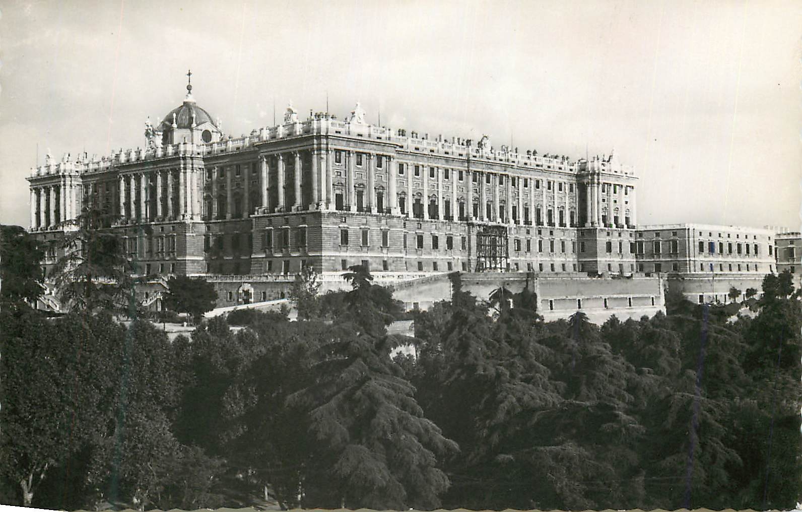 CPM Madrid Palacio Real Palais Royal Dominguez Terjeta Postal
