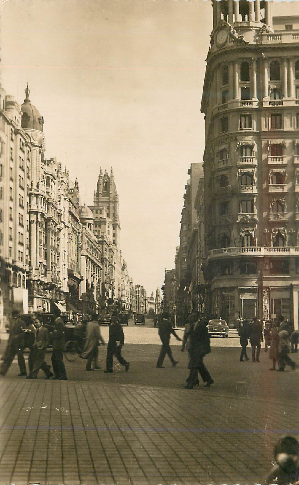 Madrid — Avenida José Antonio — Éditeur Ediciones F. Molina, n°42