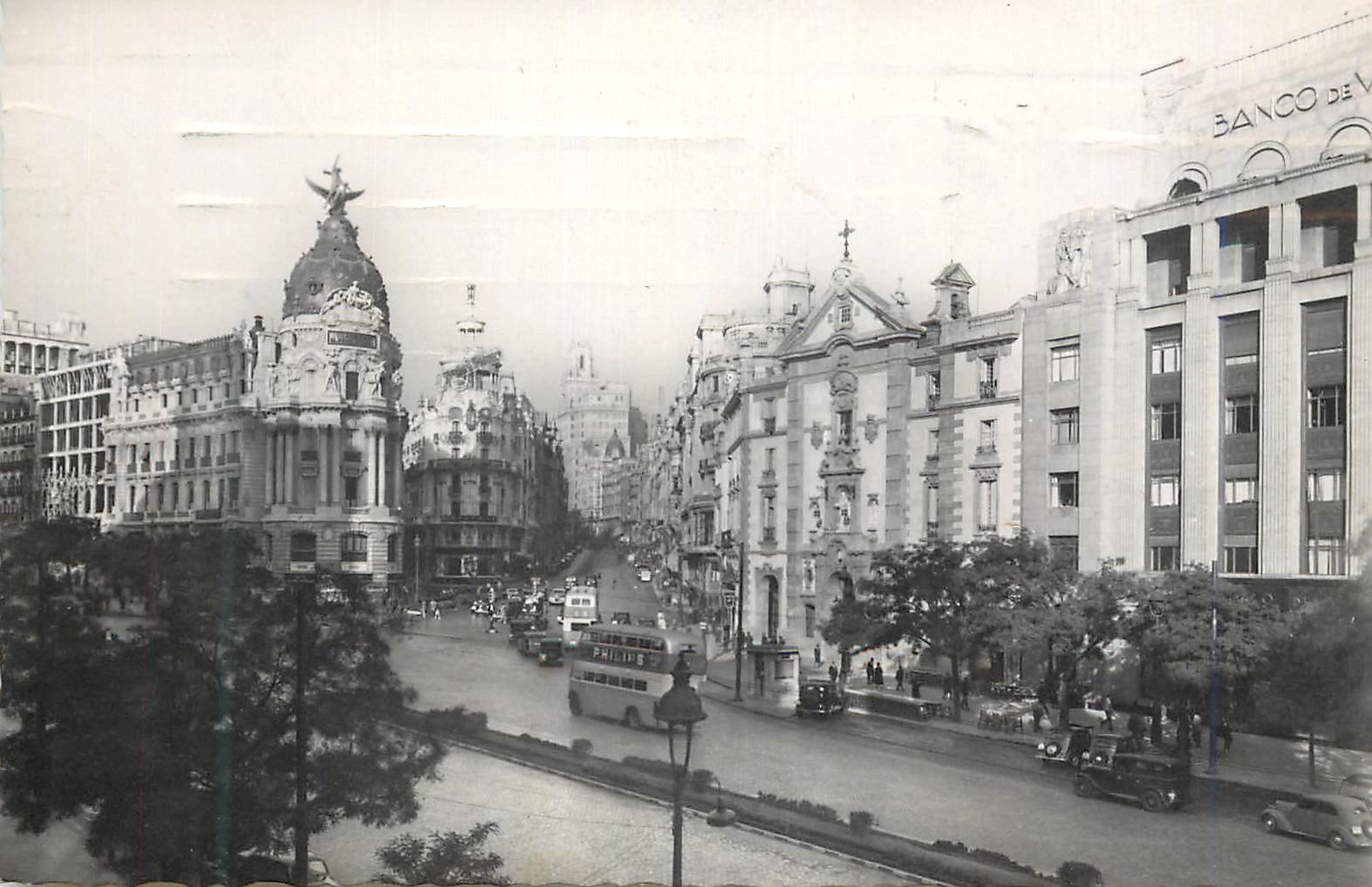 Madrid — rue avec le Banco de Vizcaya — éditeur 'El Fénix' n°72