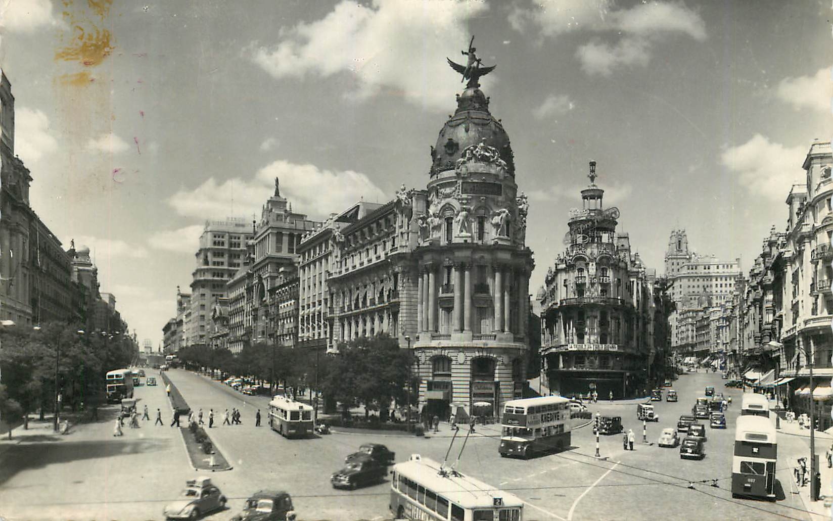 CPM Madrid Avenidas de Alcala y Jose Antonio Avenues de et Madrid 10 Jul59 10 Madrid Canabio Editado en Madrid