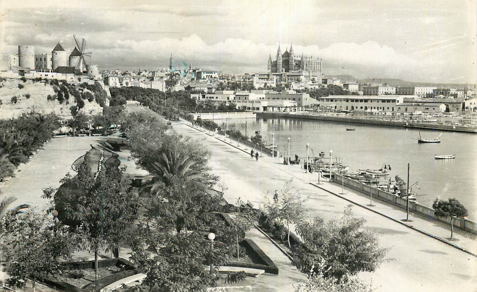 CPM Mallorca Palma Vista desde Paseo Maritimo Foto Casa Planas Telefono Palma Depositol Legal Reproduccion prohibida