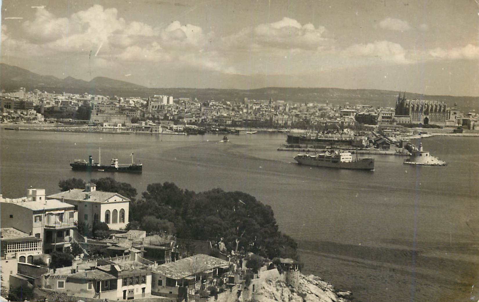 CPA Palma de Mallorca Vista general y El Corp Mari Foto Edicion Truyol Prohibida la reproduccion