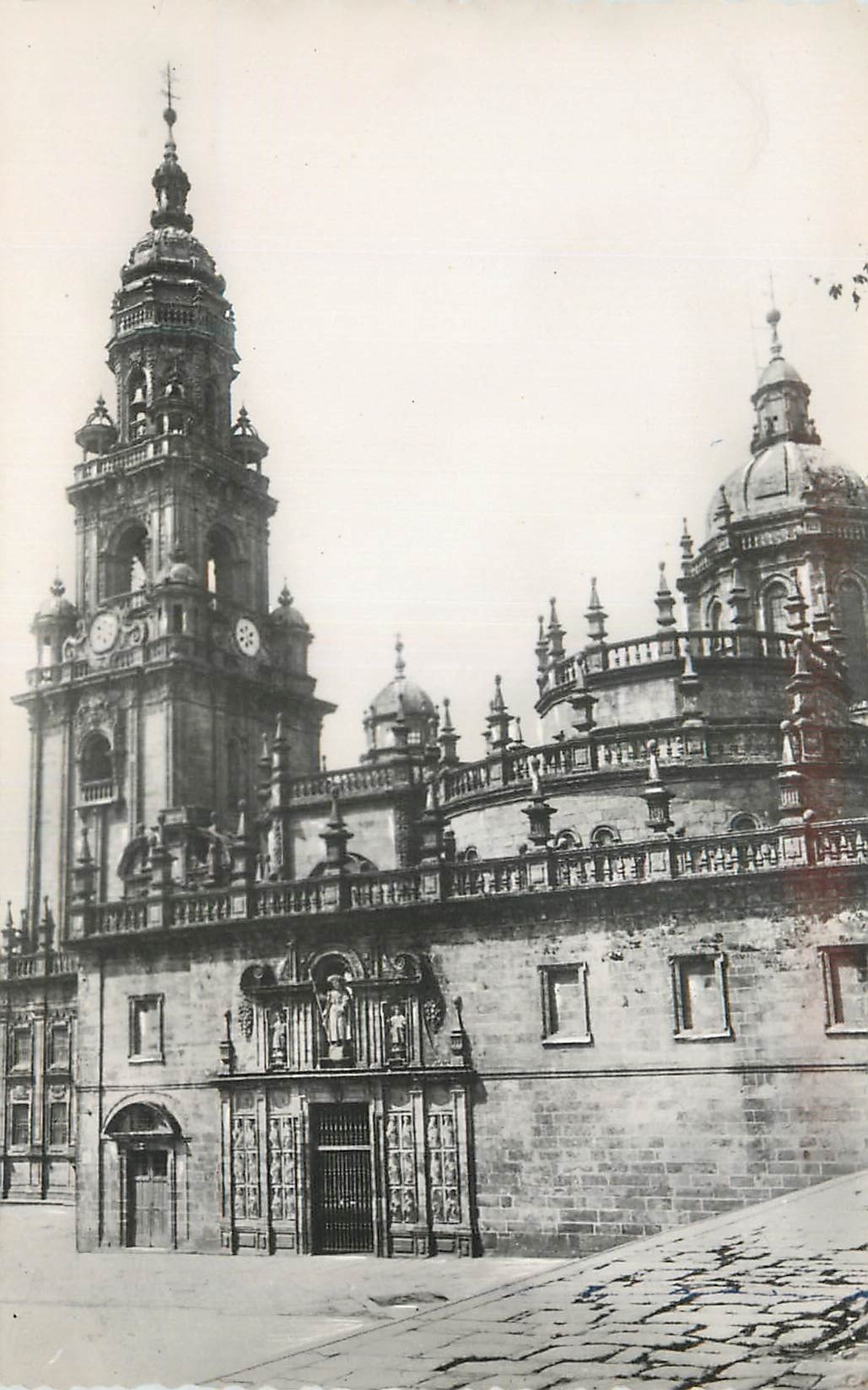 CPA Santiago Catedral Puerta Santa Heliotipia Arribas Espanola Madrid