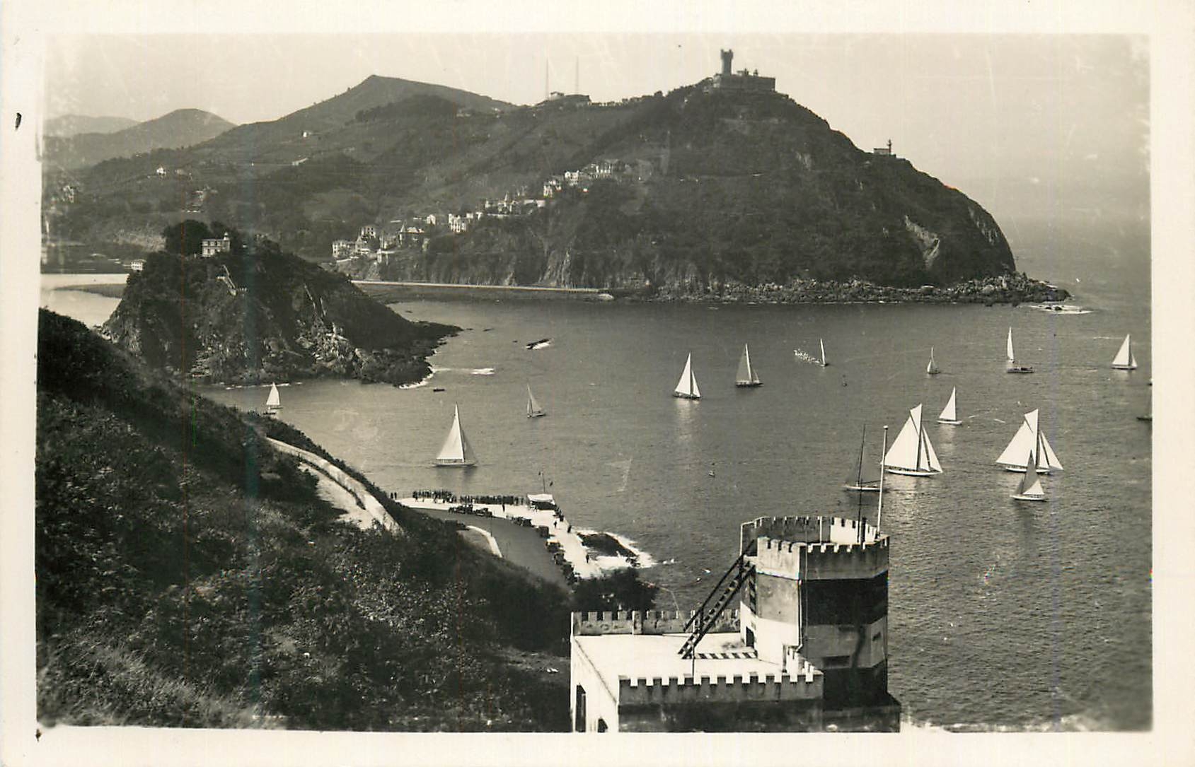 CPA San Sebastian Vista desde el Monte Urguil Vue depuis le Mont Urguil Fot Garoza V Prade Reproduccion prohibida
