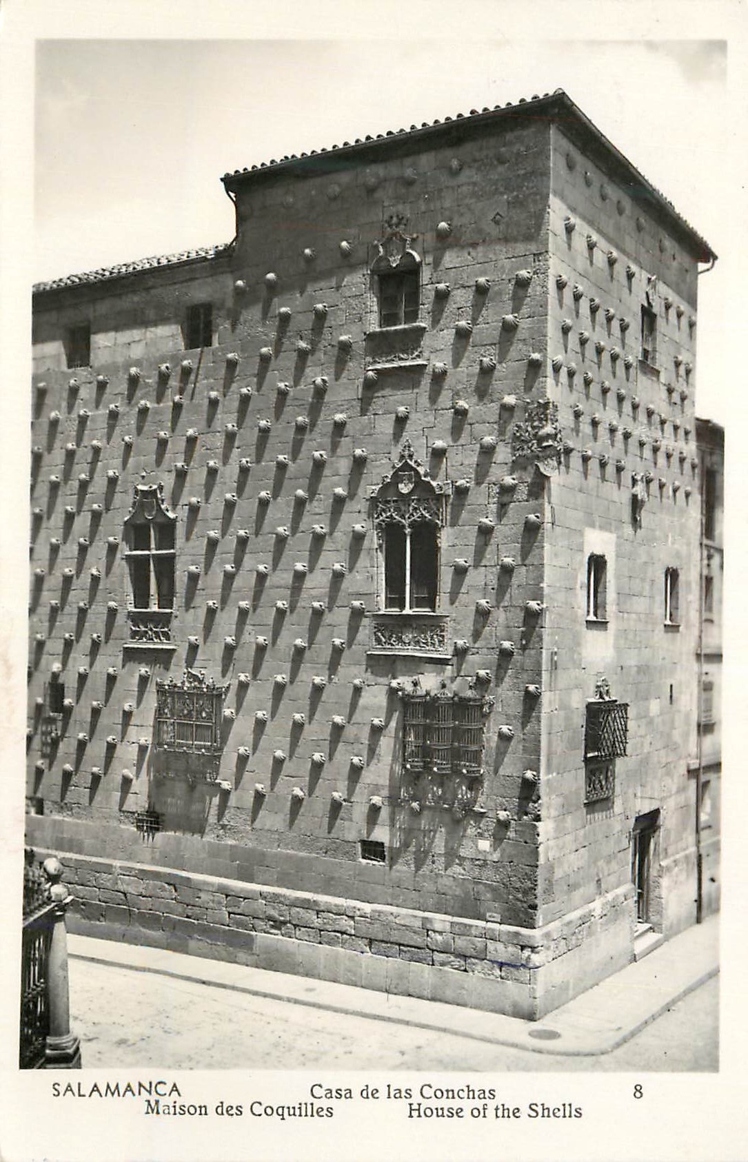 CPA Salamanca Casa de las Conchas Maison des Coquilles Manipel Rtro 6 Jun 55 Salamanca