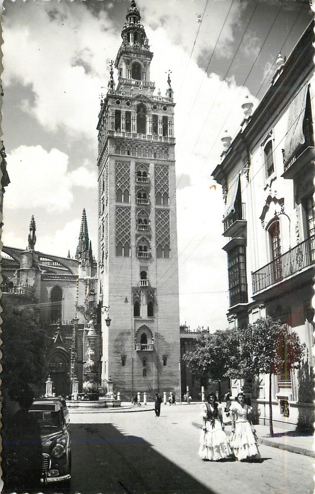 CPM Sevilla La Giralda Ediciones Sicilia Zaragoza Prohibida la reproduccion