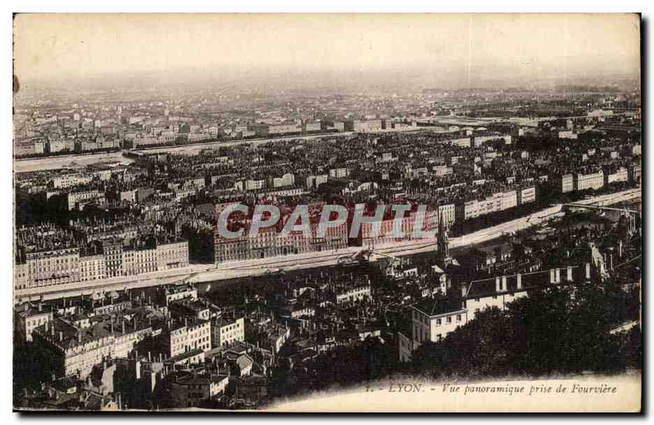 Lyon CPA Vue panoramique prise de Fourviere