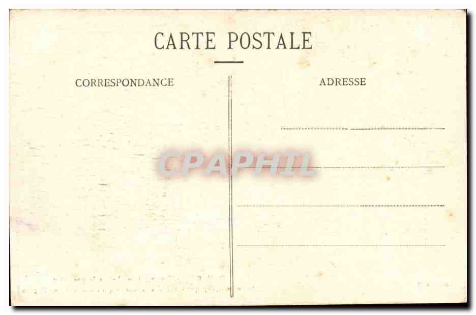 Domrémy - Chambre à coucher de Jeanne d'Arc — Armoire de l'époque - A droite la fenêtre qui lui laissait voir l'église — Achterkant