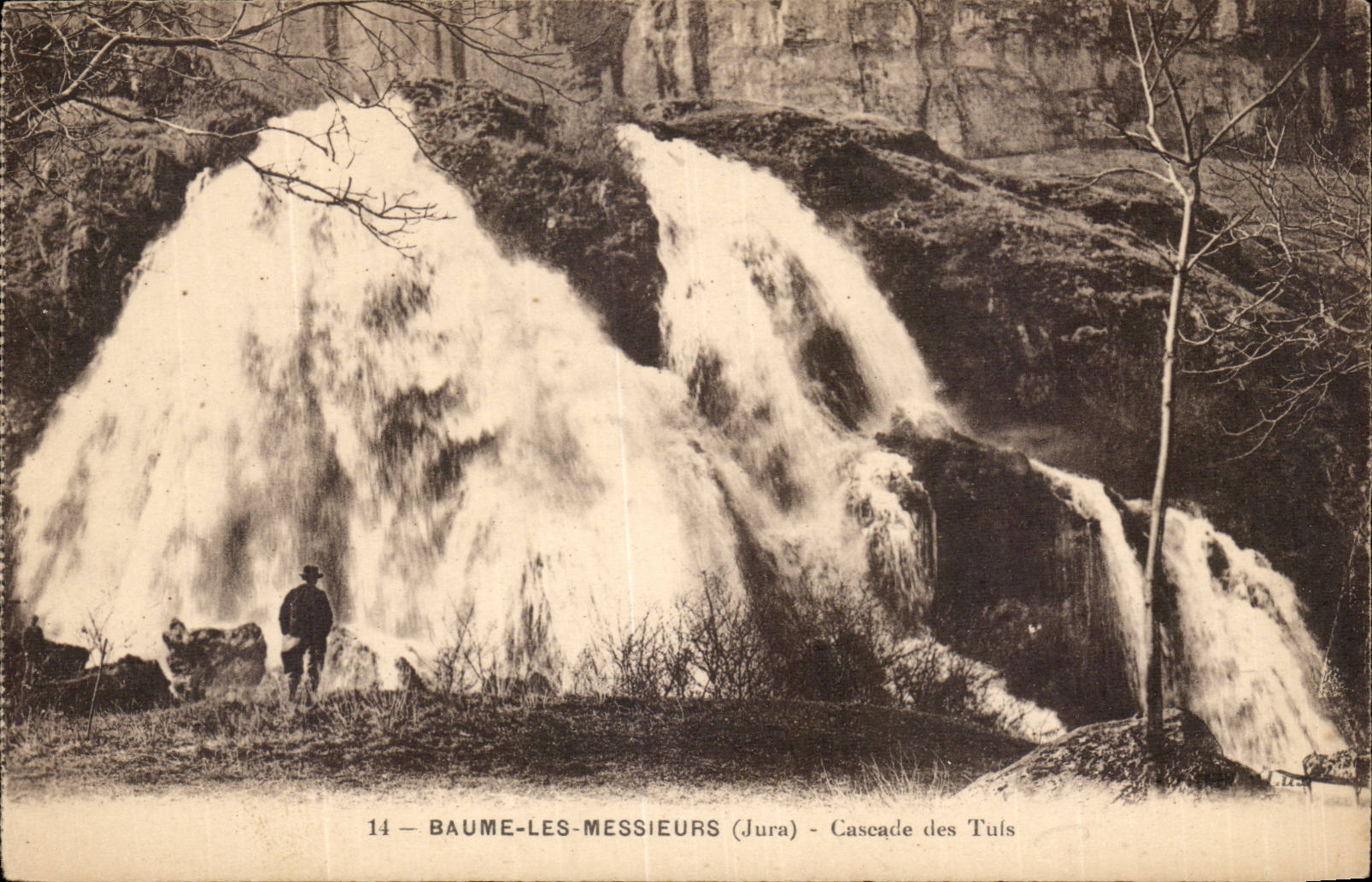Baume les messieurs CPA Cascade des Tuis