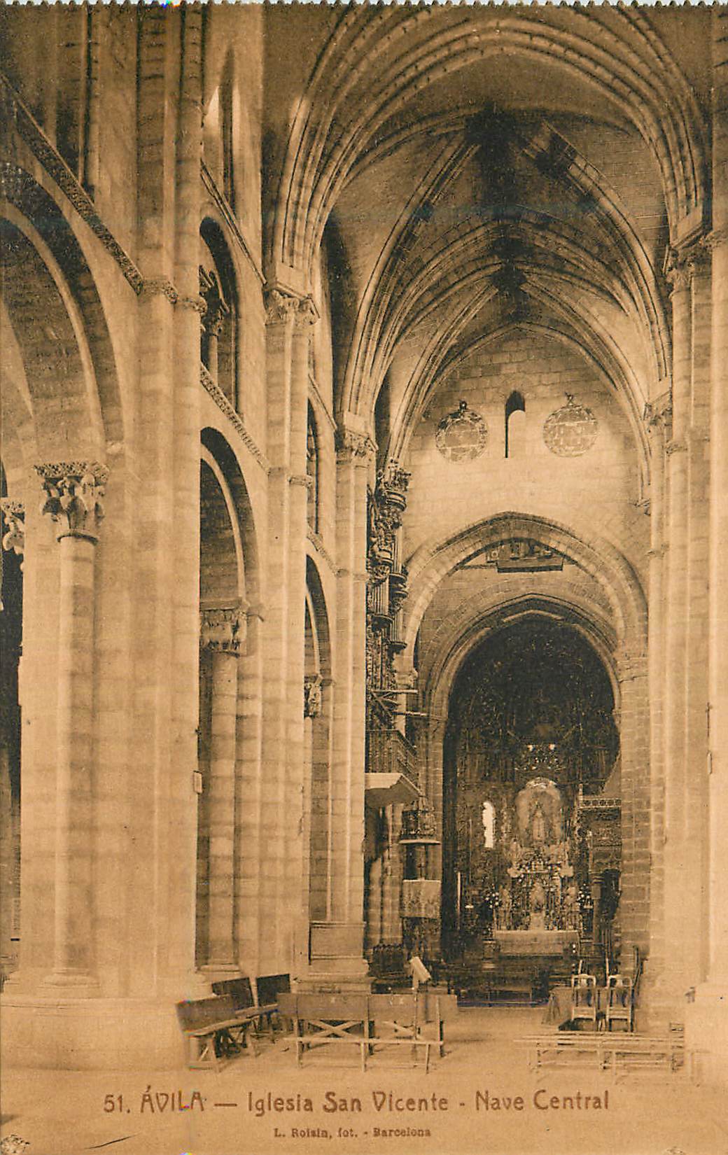 CPA Avila Iglesia San Vicente Nave Central