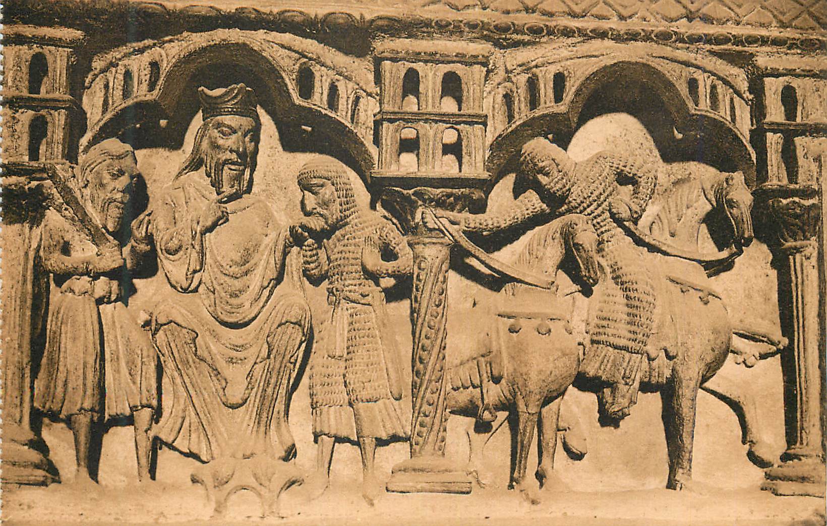 CPA Avila Detalle del Sepulcro de San Vicente Siglo xiii