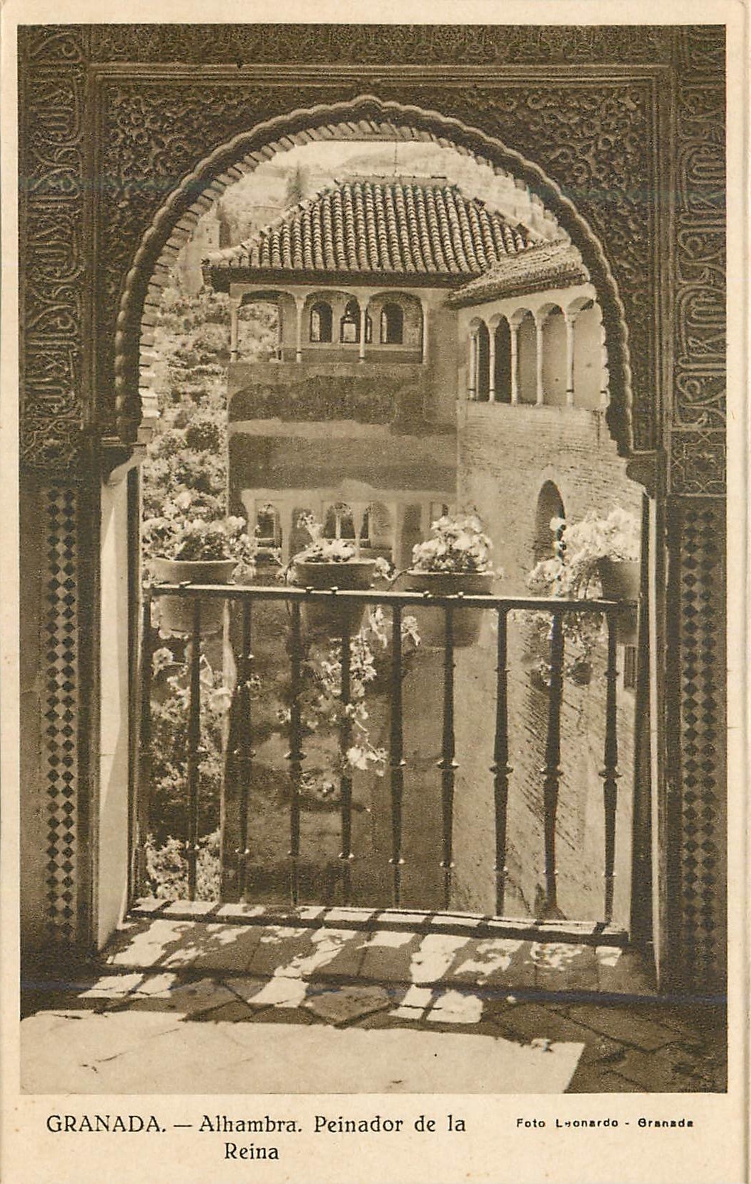 CPA Granada Alhambra Peinador de la Reina