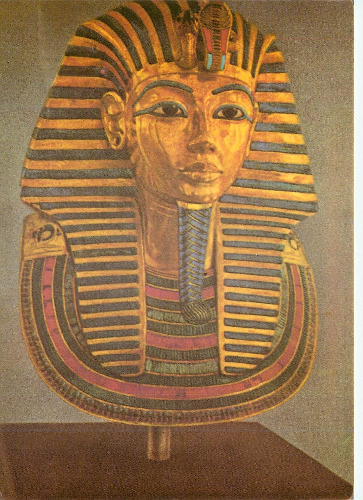 CPM Gold funerary mask of Tutankhamens