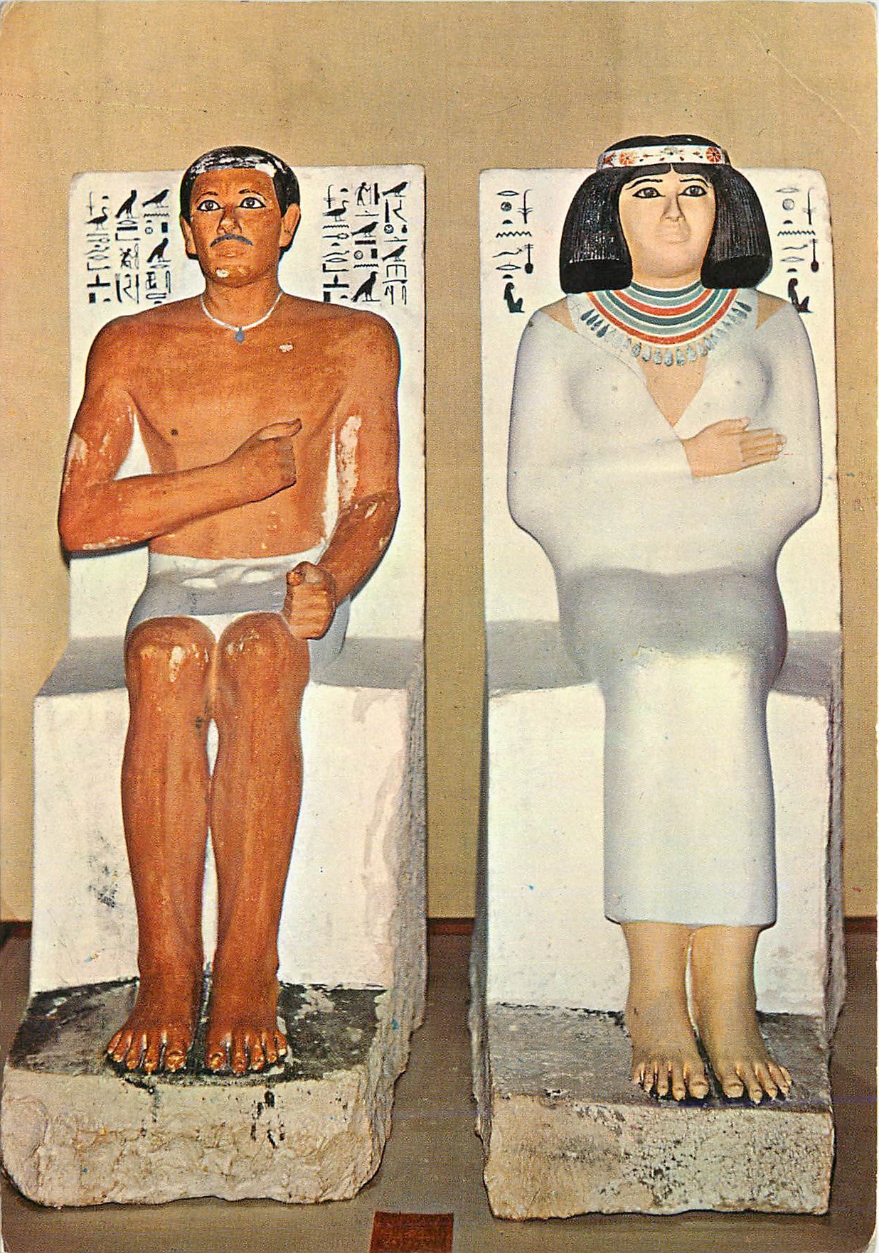 Statues peintes du Prince Rahotep et de la Princesse Nofert — 2720 av. J.-C. — K. Lambelet & Co., Cairo, n° 513