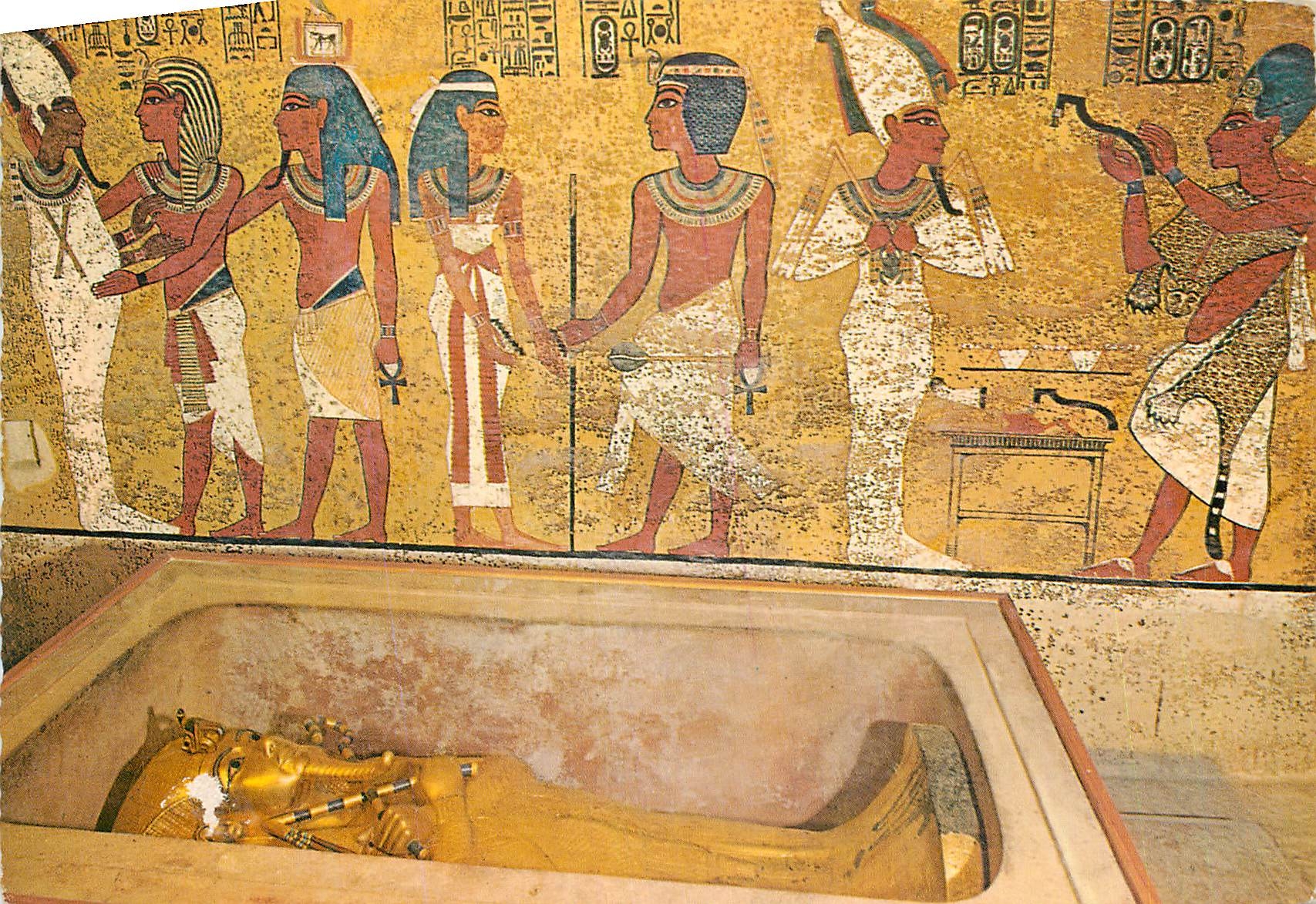 CPM Luxor Tal der Konige Goldsarg mit der Mumie Tut Anch Amons