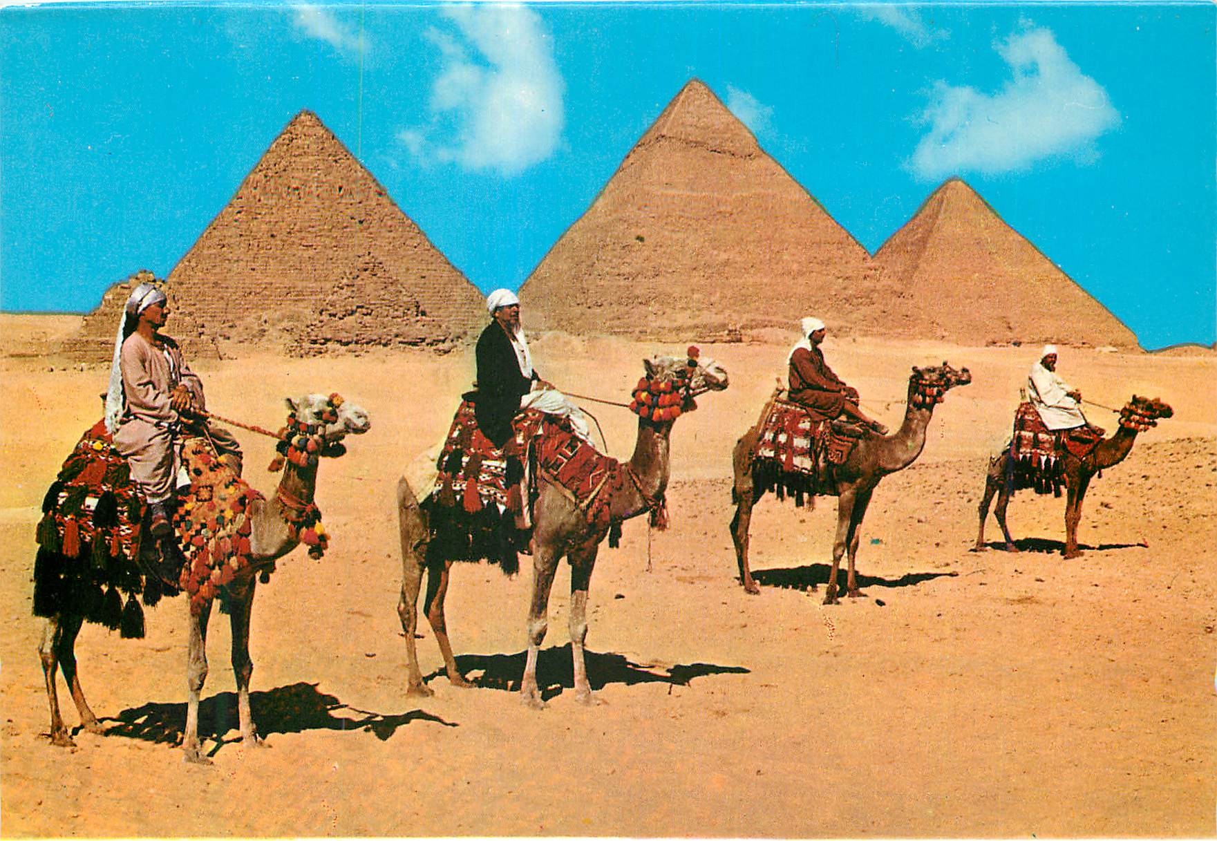 CPM Giza Les Pyramides de Cheops Chephren et Mykerinos