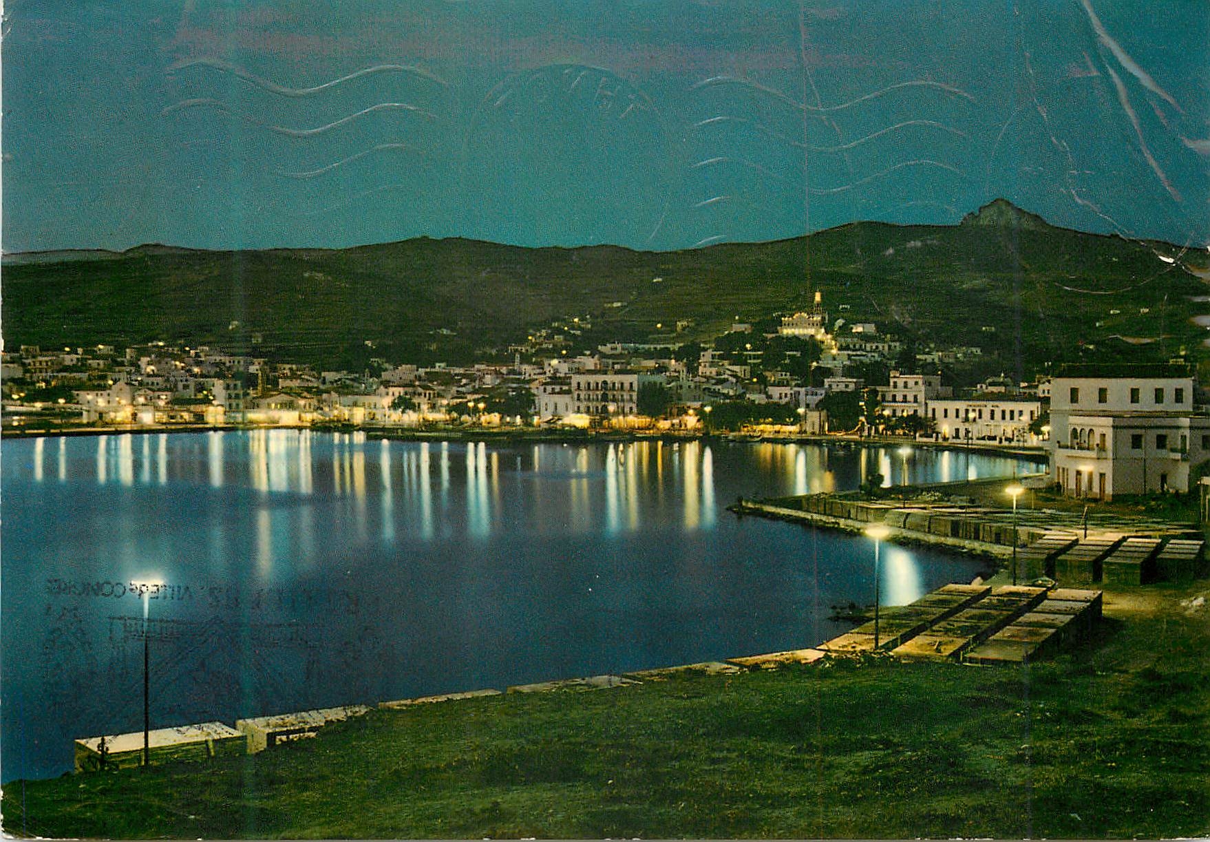 CPM Tinos Vue generale pendant la nuit