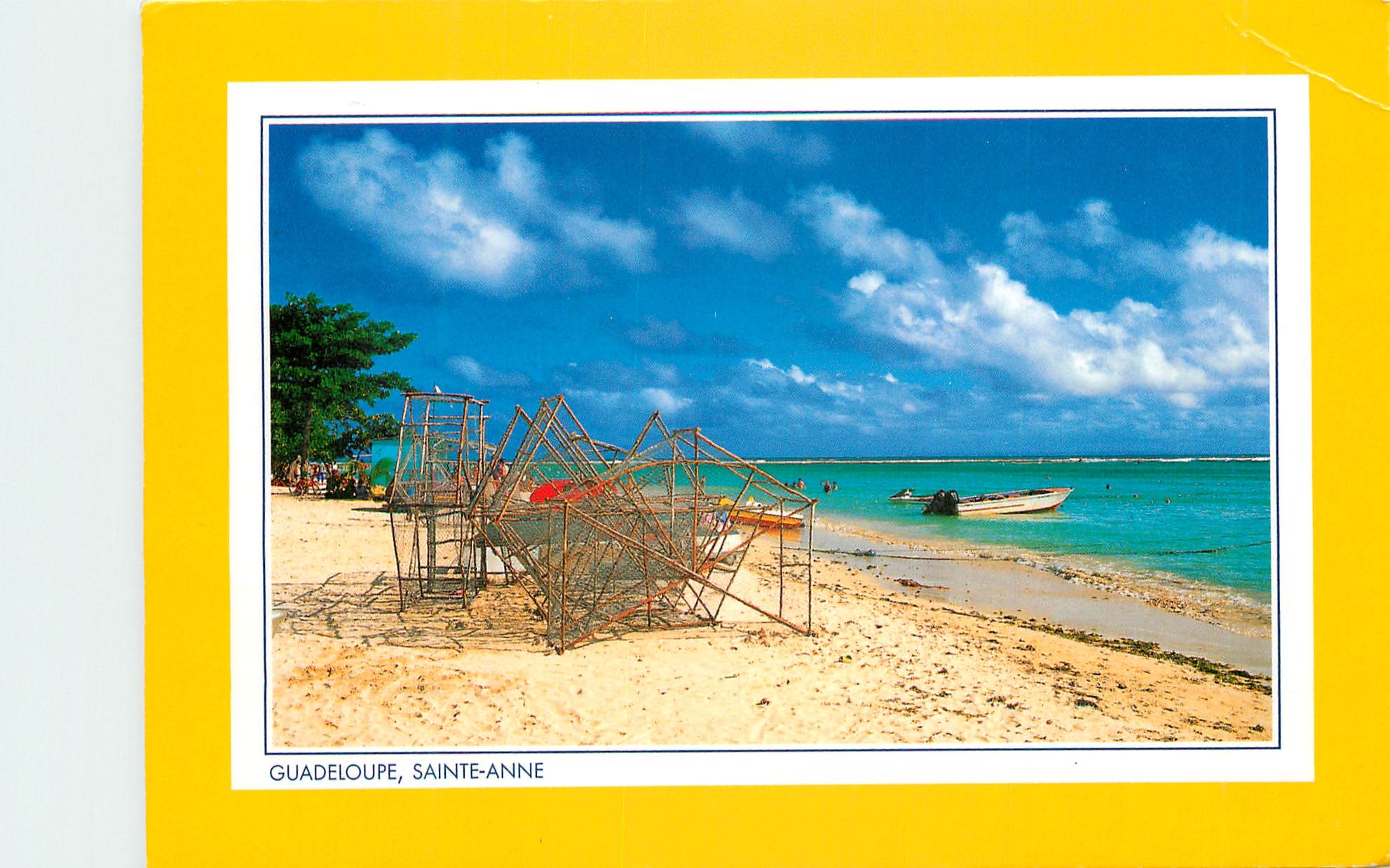 Guadeloupe, Sainte-Anne — plage de pêche — Éditions Cyril Exbrayat