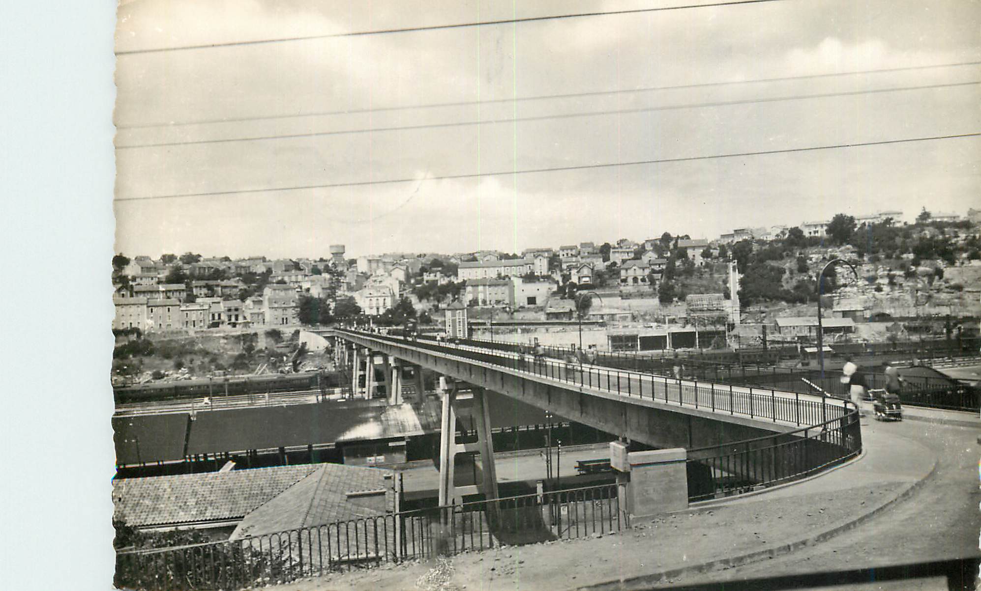 Poitiers (Vienne) — La passerelle des Rocs et Coteaux de la Roche — J. Robuchon, N° 12132