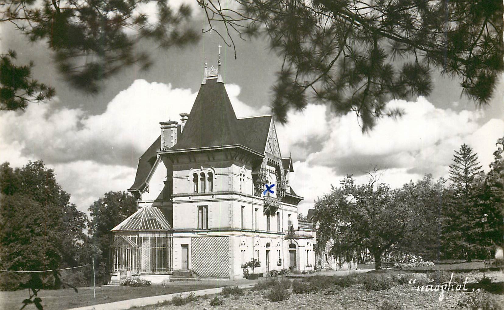 CPM Le Chateau des Marennes Vivonne Vienne