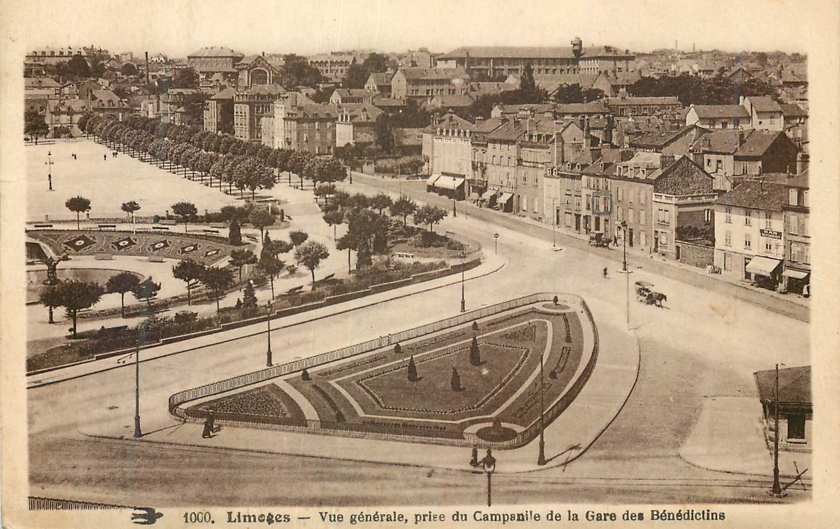CPA Limoges Vue generale prise du Campanile de la Gare des Benedictine