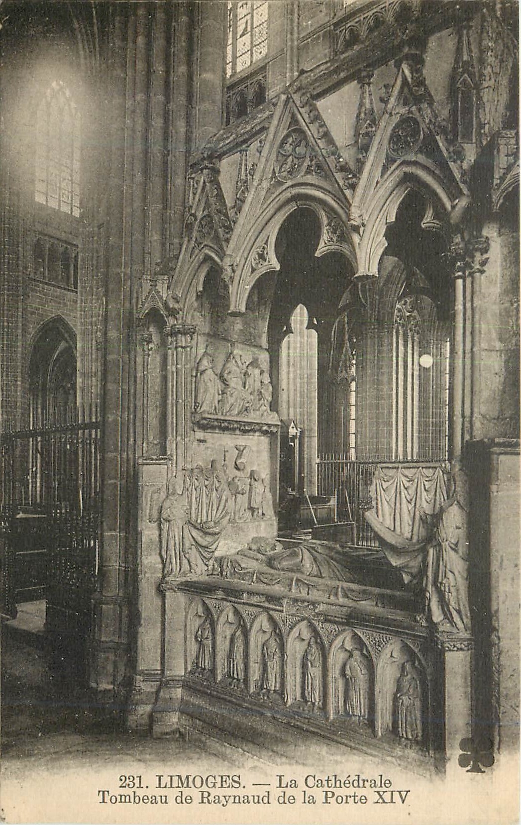 CPA Limoges La Cathedrale Tombeau de Reynaud de la Porte xiv