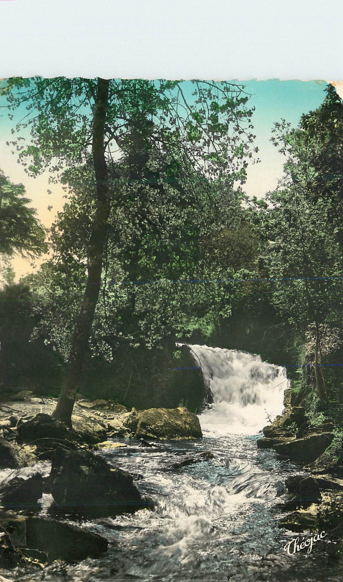 CPM La Hte Vienne Pittoresque Cascade sur la Couze aux environs de Saint Leger la Montagne