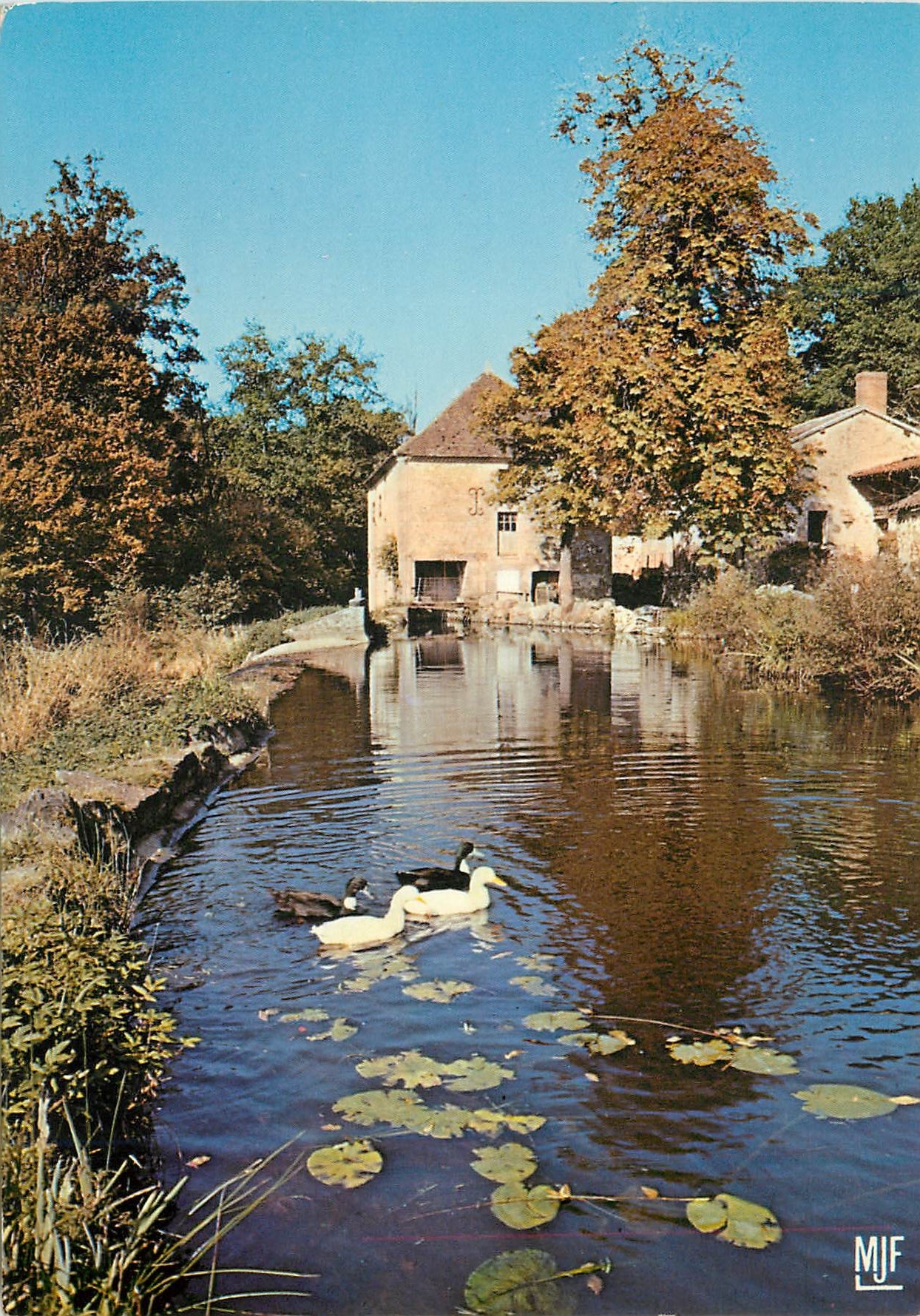 CPM Le Limousin Pittoresque Vieux Moulin