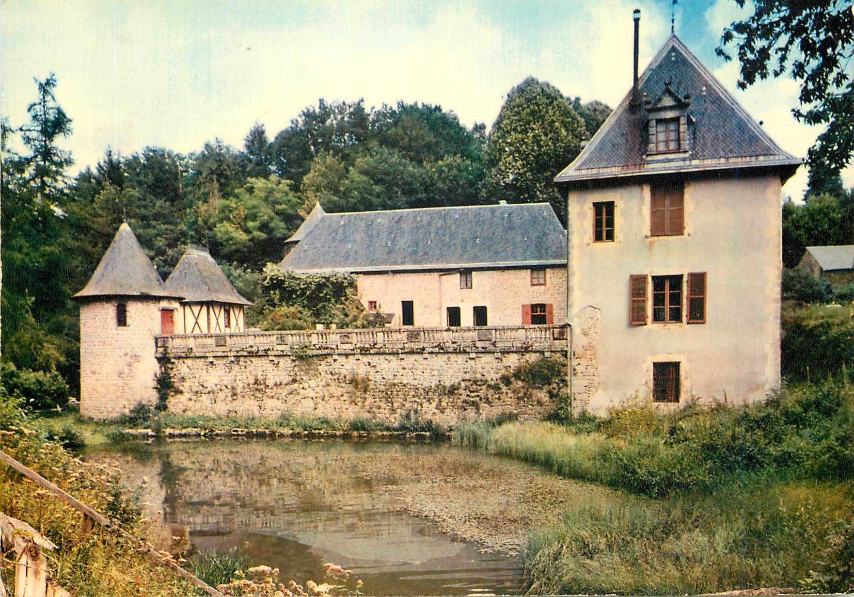 CPM Eymoutiers Hte Vienne Chateau de Beaune