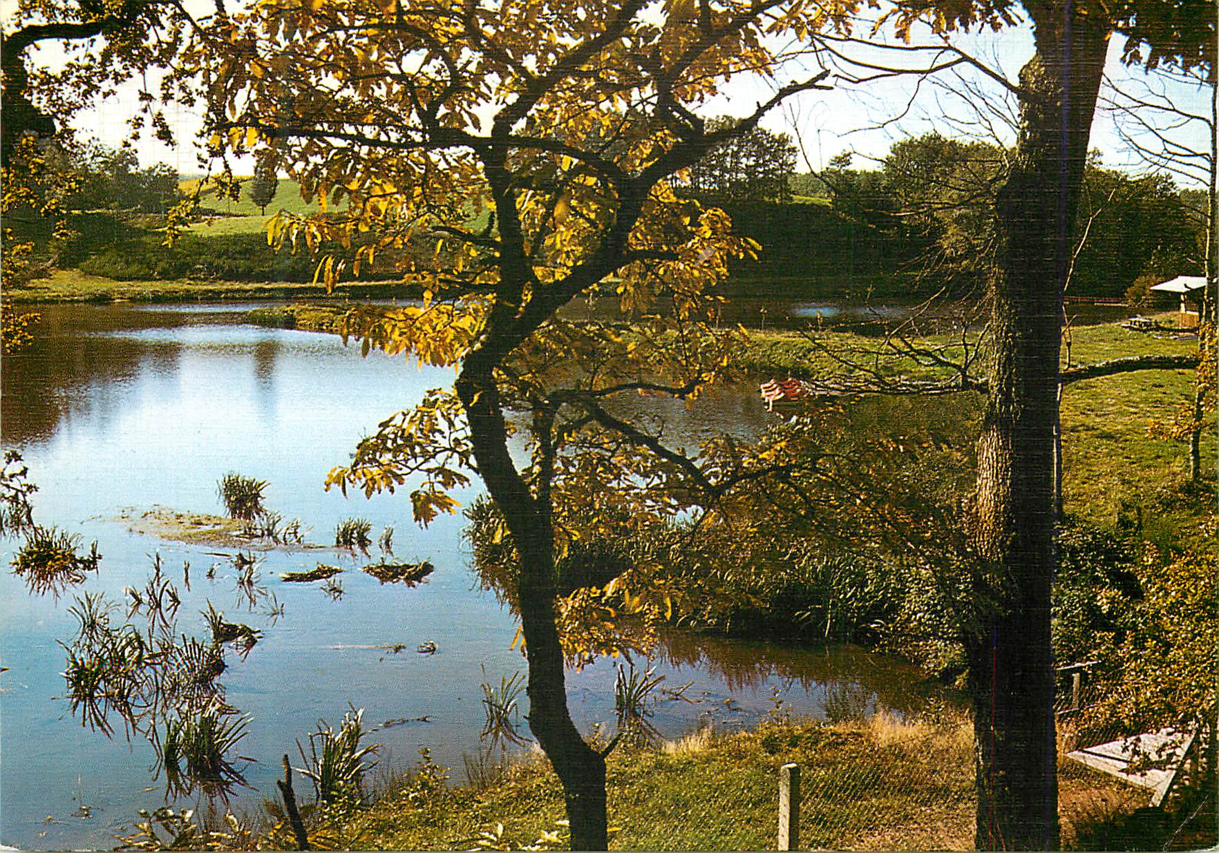 CPM Le Limousin Pittoresque Pays d eau et de Verdure